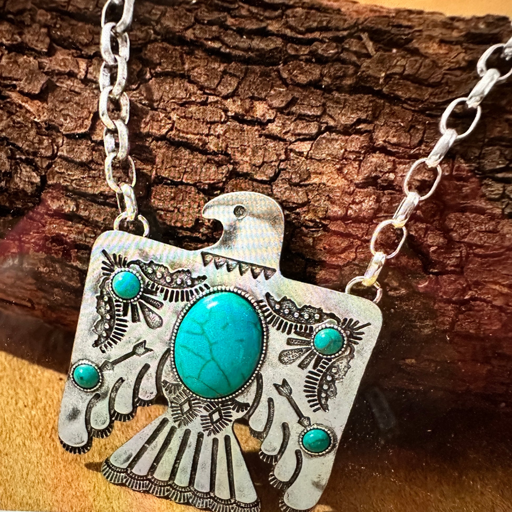 Turquoise Thunderbird Bohemian Pendant Necklace with Gift Box - Silver Elegant