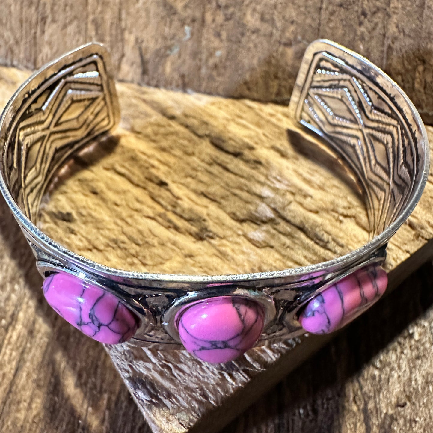 Southwestern Bohemian Vintage Cowgirl Cuff Bracelet with Pink Gemstone, Gift Box Included - Silver Elegant