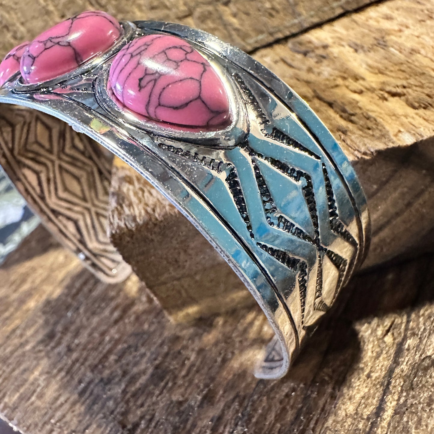 Southwestern Bohemian Vintage Cowgirl Cuff Bracelet with Pink Gemstone, Gift Box Included - Silver Elegant