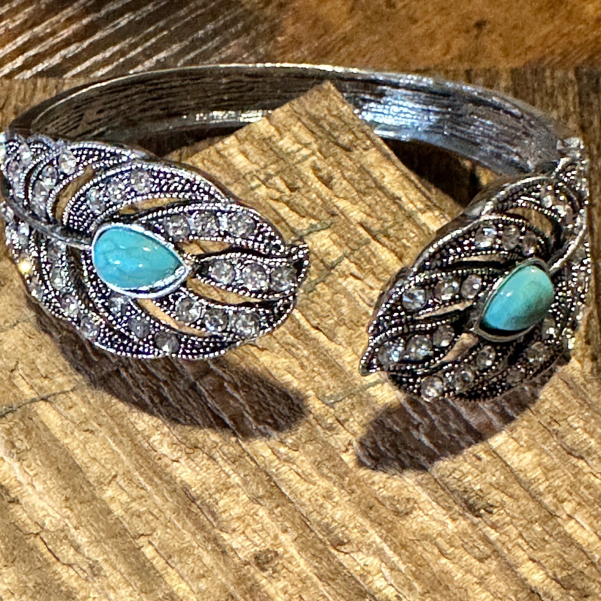 Boho Vintage Southwestern Cowgirl Crystal CZ Cuff Bracelet, Turquoise Stone, XLarge, Gift Box - Silver Elegant