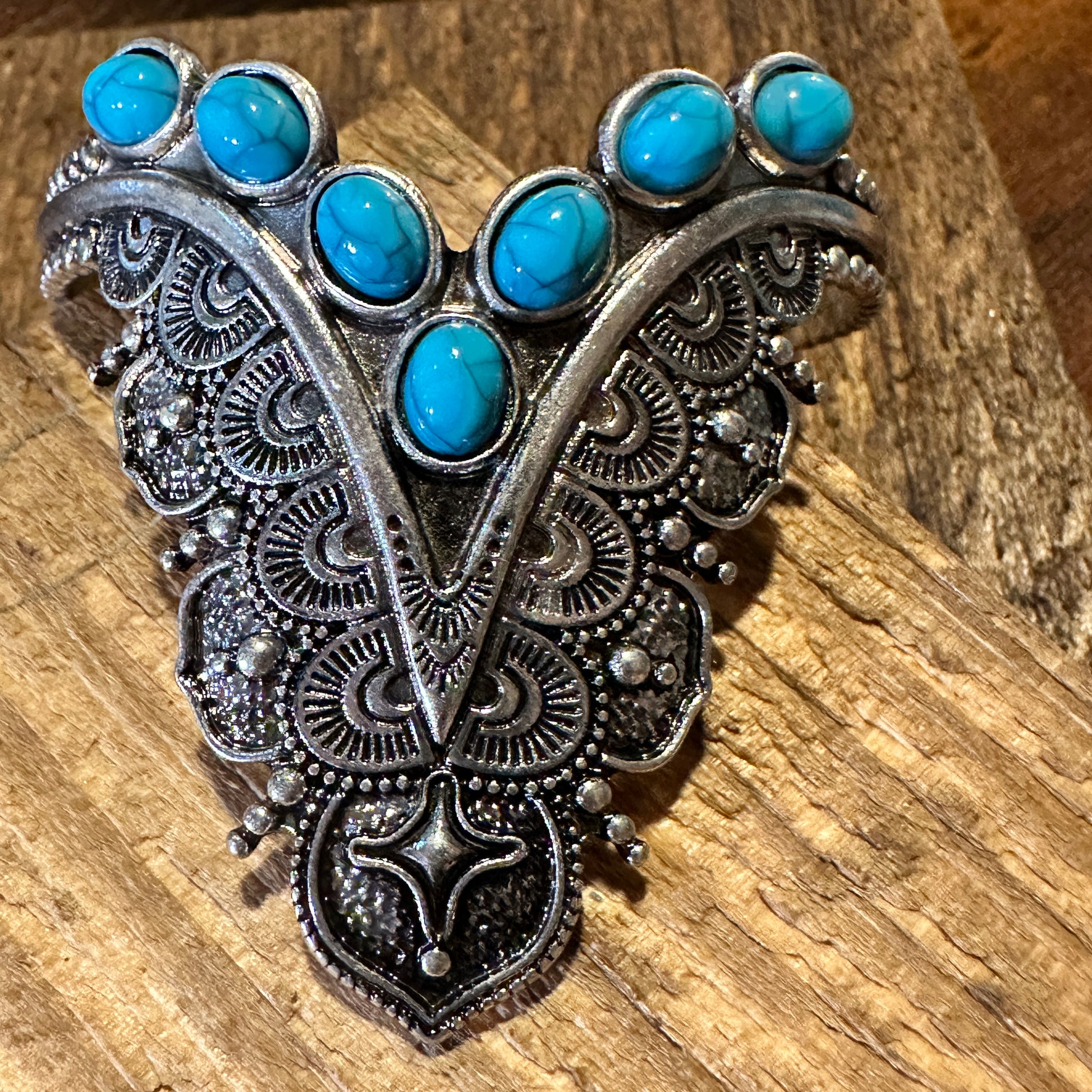 Boho Vintage Southwestern Cowgirl V Lace Cuff Bracelet, Turquoise Stone, Gift Box - Silver Elegant