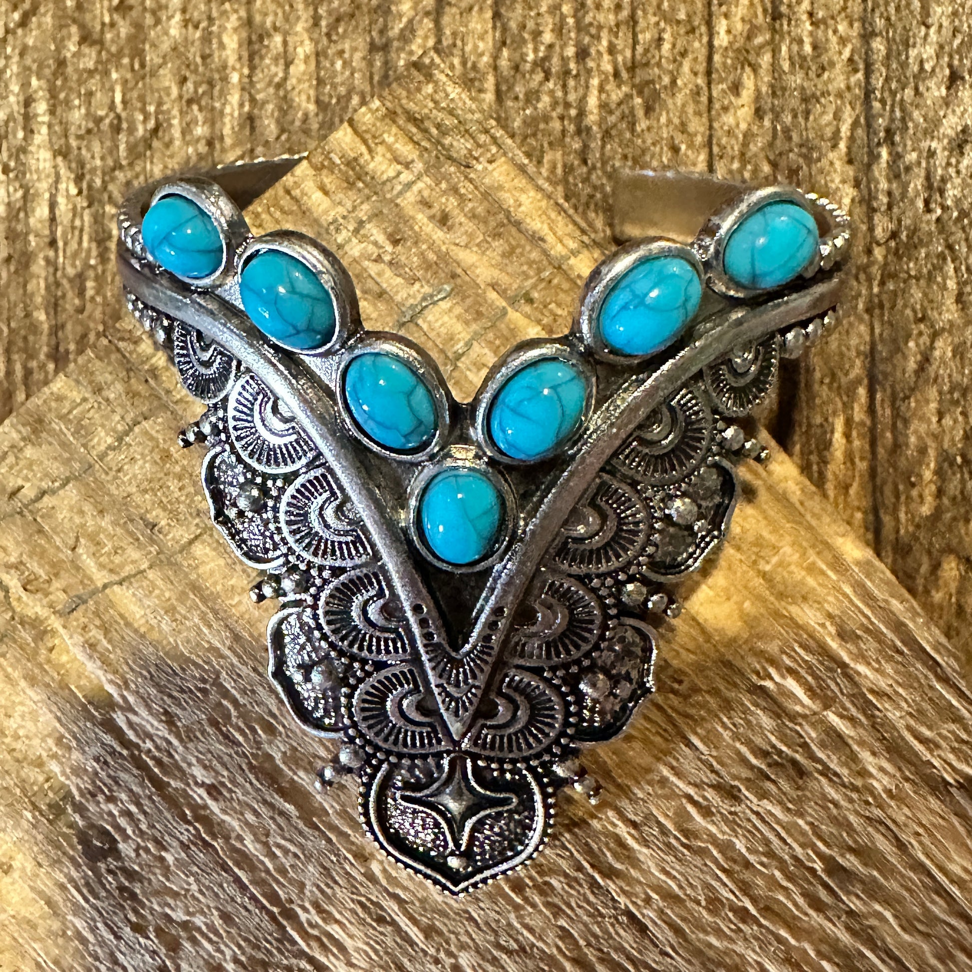 Boho Vintage Southwestern Cowgirl V Lace Cuff Bracelet, Turquoise Stone, Gift Box - Silver Elegant