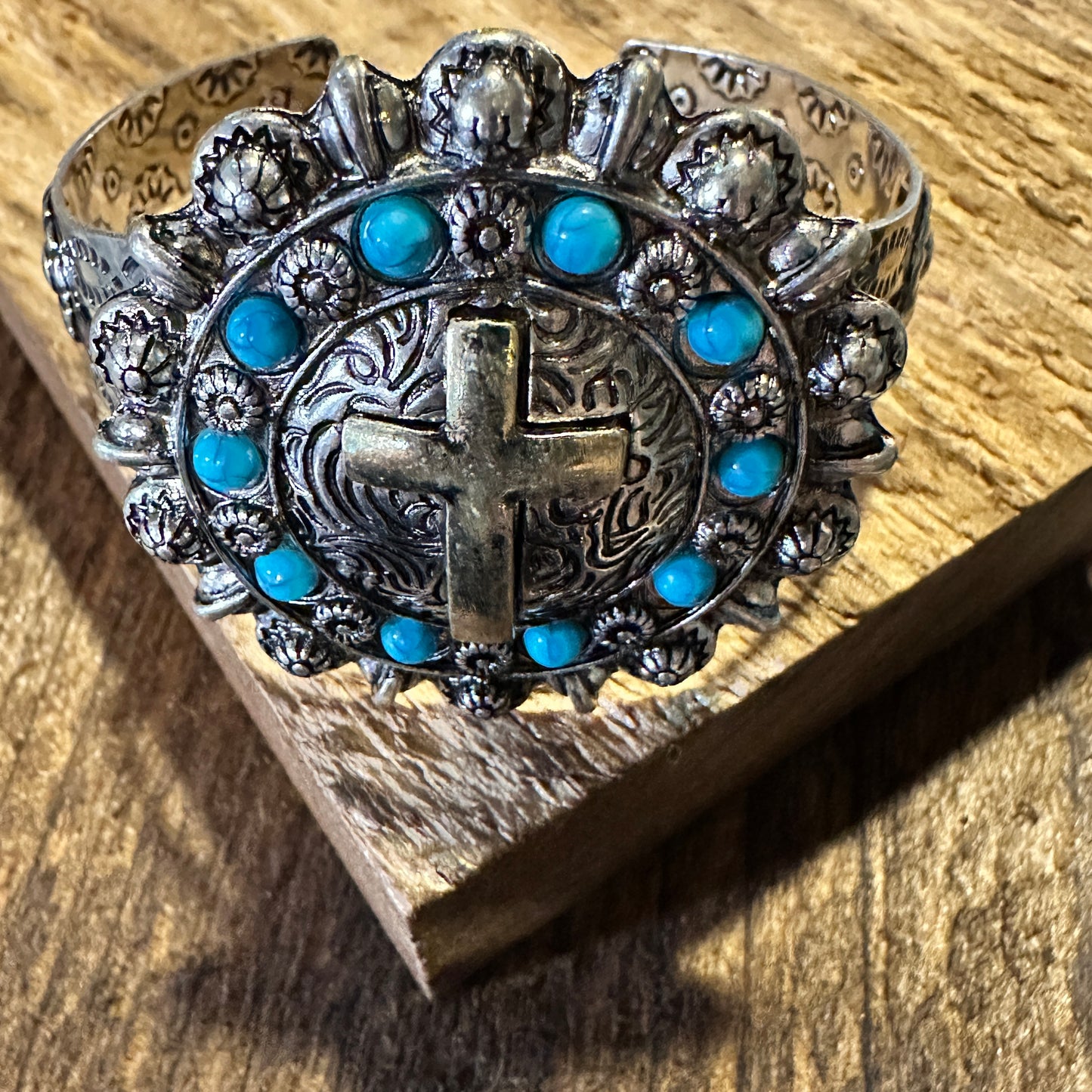 Boho Vintage Southwestern Cowgirl Holy Cross Cuff Bracelet, Turquoise Stone, Gift Box - Silver Elegant