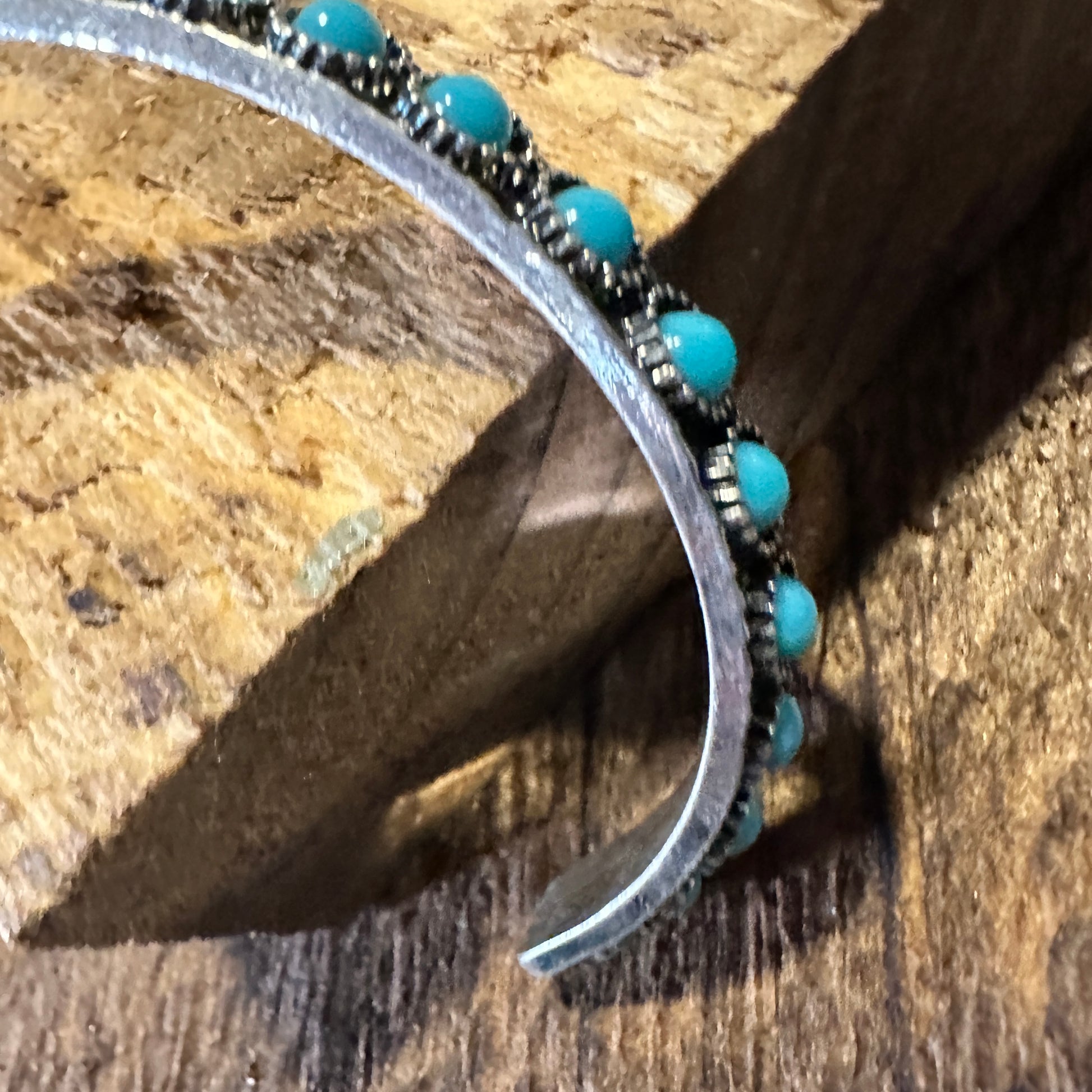 Southwestern Boho Vintage Turquoise Cowgirl Open Bangle with Gift Box - Silver Elegant