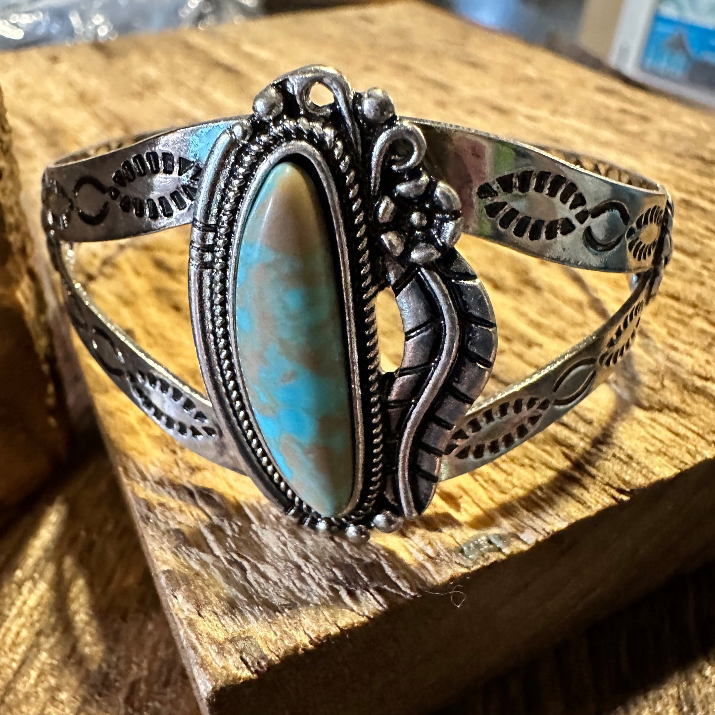 Boho Chic Vintage Southwestern Cowgirl Cactus Open Cuff Bangle, Turquoise Stone, Gift Box - Silver Elegant