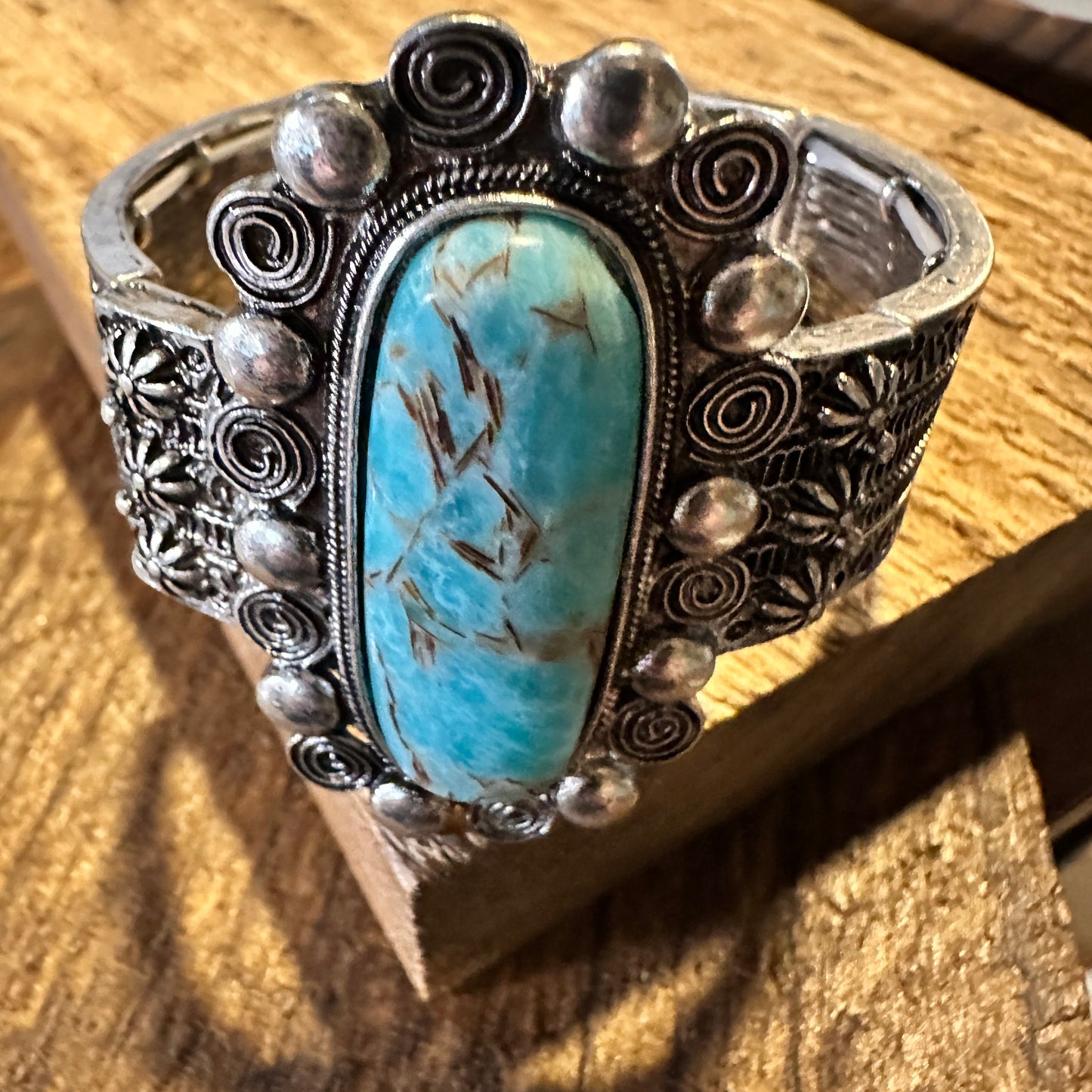 Boho Vintage Chic Southwestern Scroll Elastic Cuff Bracelet, Turquoise Stone, Gift Box - Silver Elegant