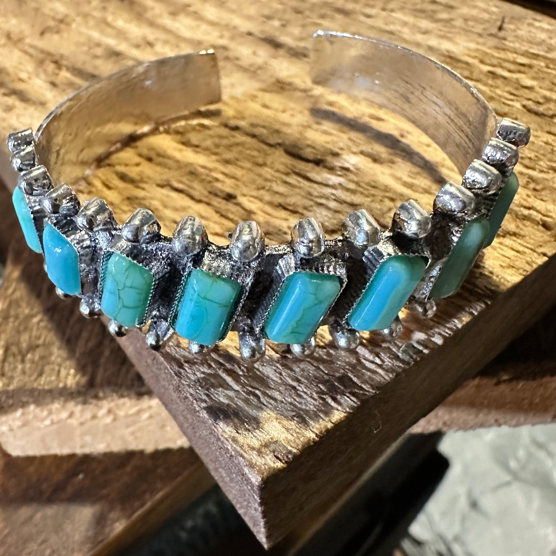 Boho Chic Vintage Southwestern Hippie Open Cuff Bangle, Turquoise Stone, Gift Box - Silver Elegant