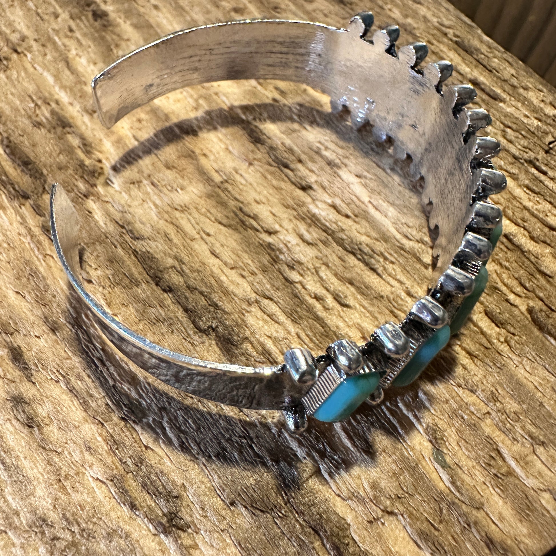 Boho Chic Vintage Southwestern Hippie Open Cuff Bangle, Turquoise Stone, Gift Box - Silver Elegant