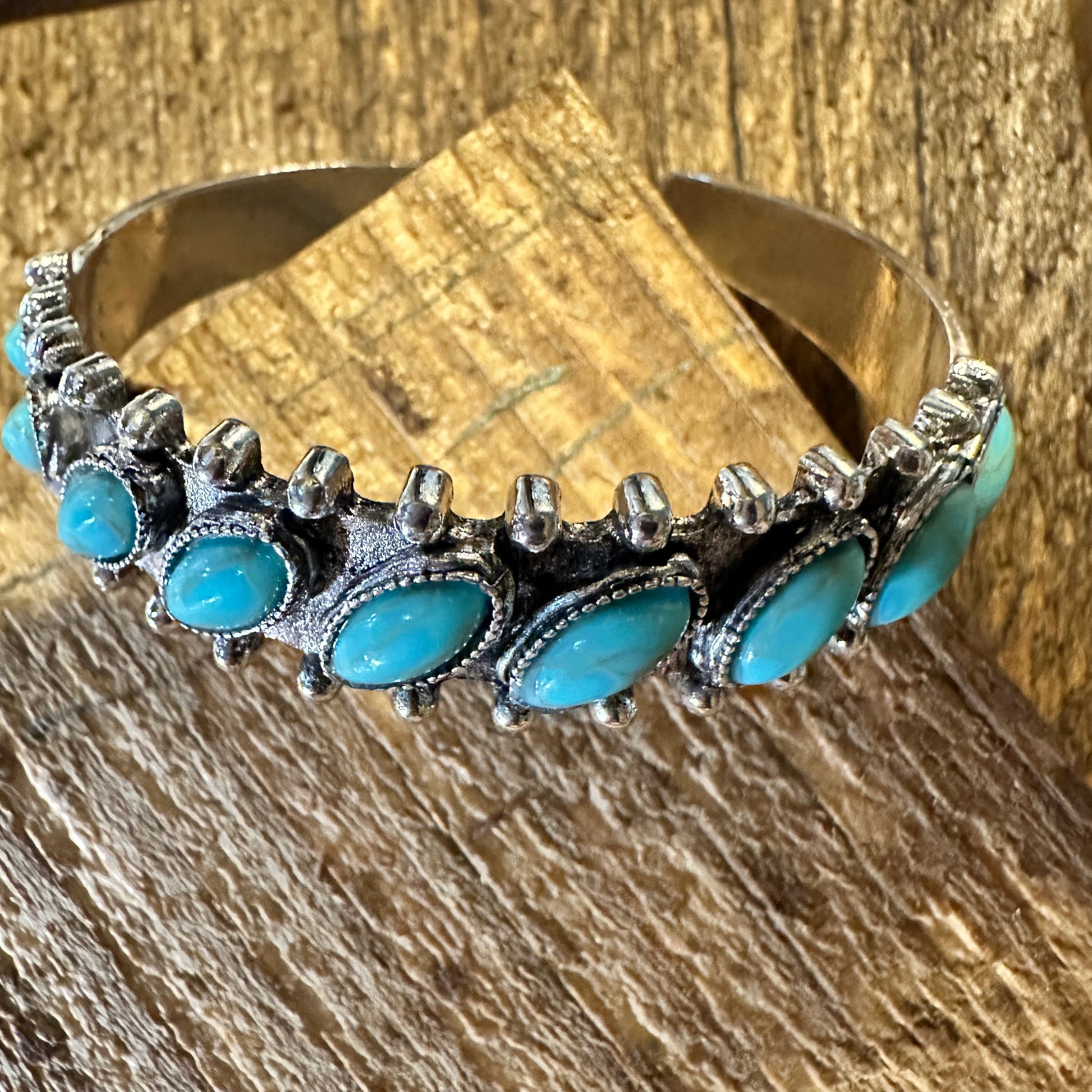 Boho Chic Vintage Southwestern Turquoise Open Cuff Bangle, Turquoise Stone, Gift Box - Silver Elegant