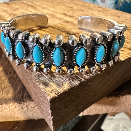 Boho Vintage Chic Southwestern Open Cuff Bangle, Turquoise Stone, Gift Box - Silver Elegant