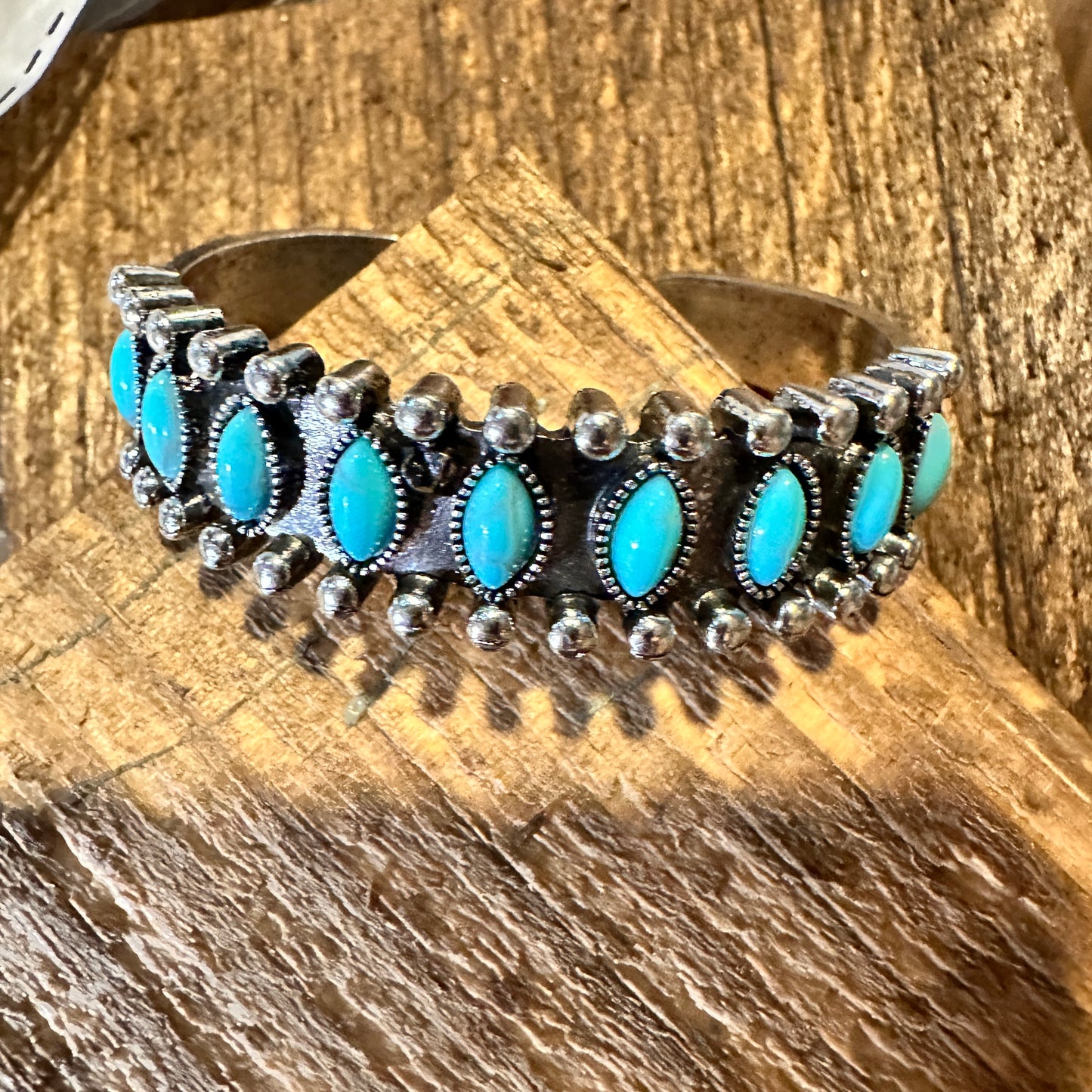 Boho Vintage Chic Southwestern Open Cuff Bangle, Turquoise Stone, Gift Box - Silver Elegant