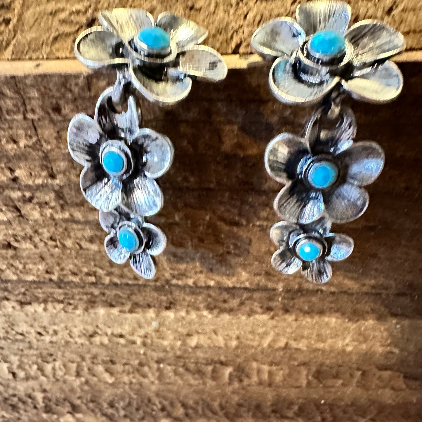 Boho Hippie Cowgirl Western Floral Drop Stud Earrings - Turquoise Stone, Gift Box - Silver Elegant