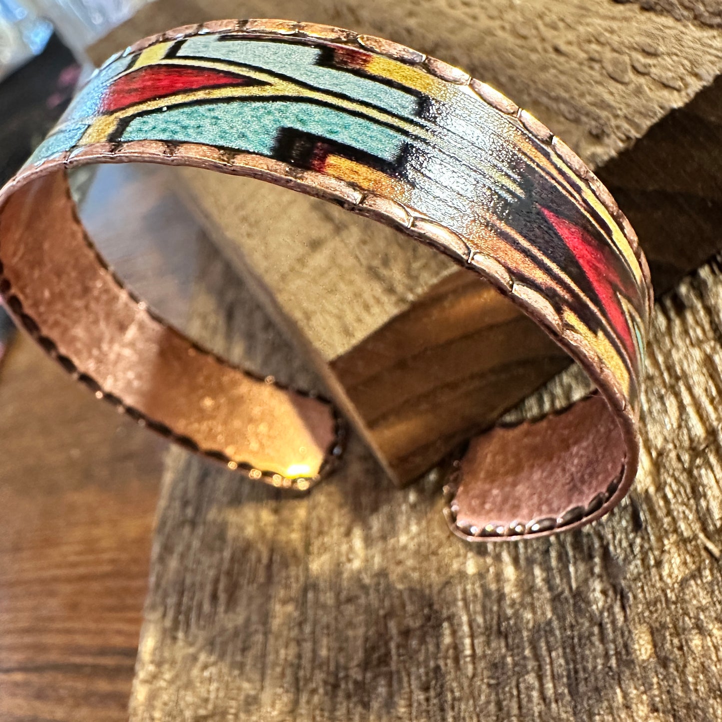 Handmade Boho Native American Navajo Copper Narrow Cuff Bracelet, Gift Box - Silver Elegant