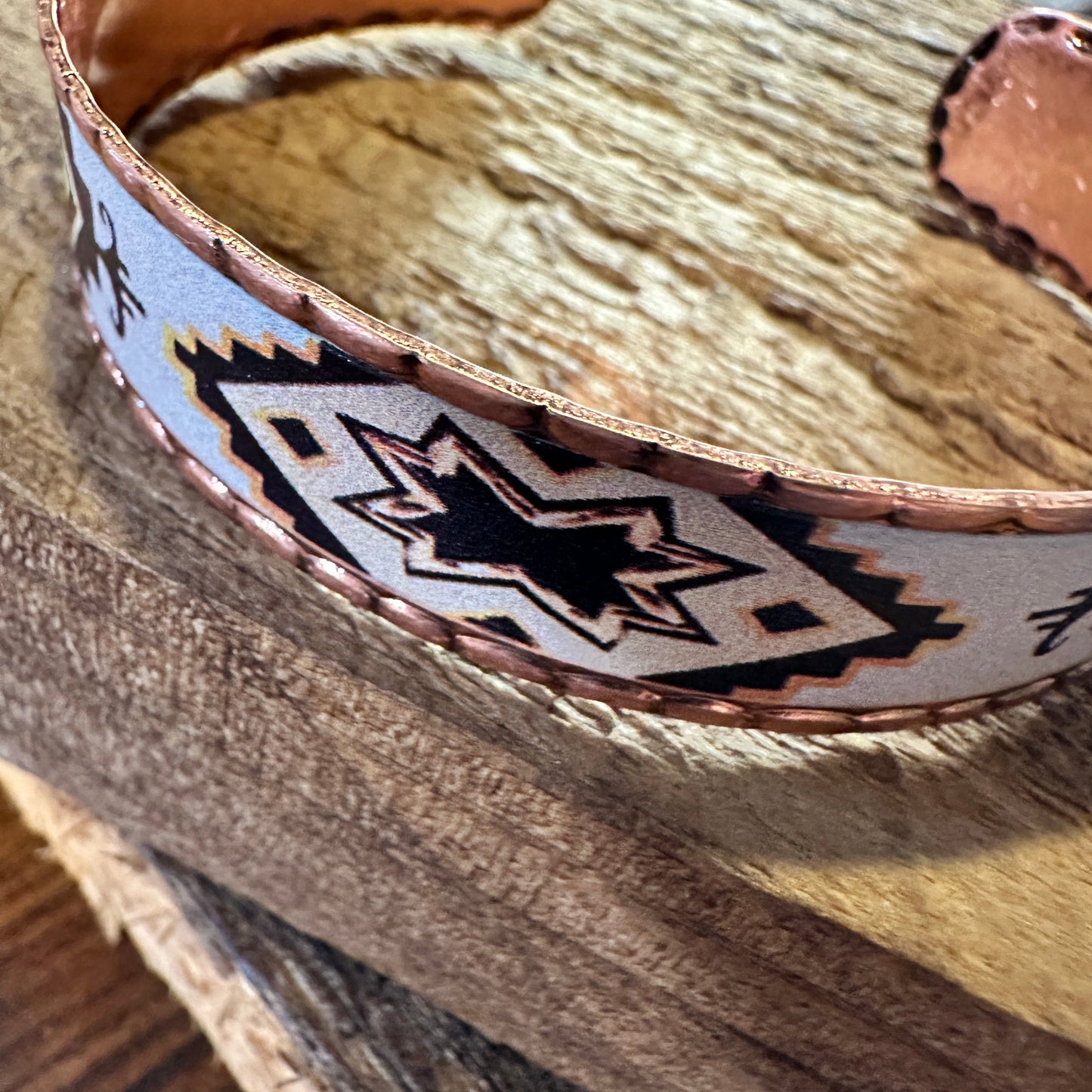 Handmade Boho Native American Navajo Copper Narrow Cuff Bracelet, Adjustable, Gift Box - Silver Elegant