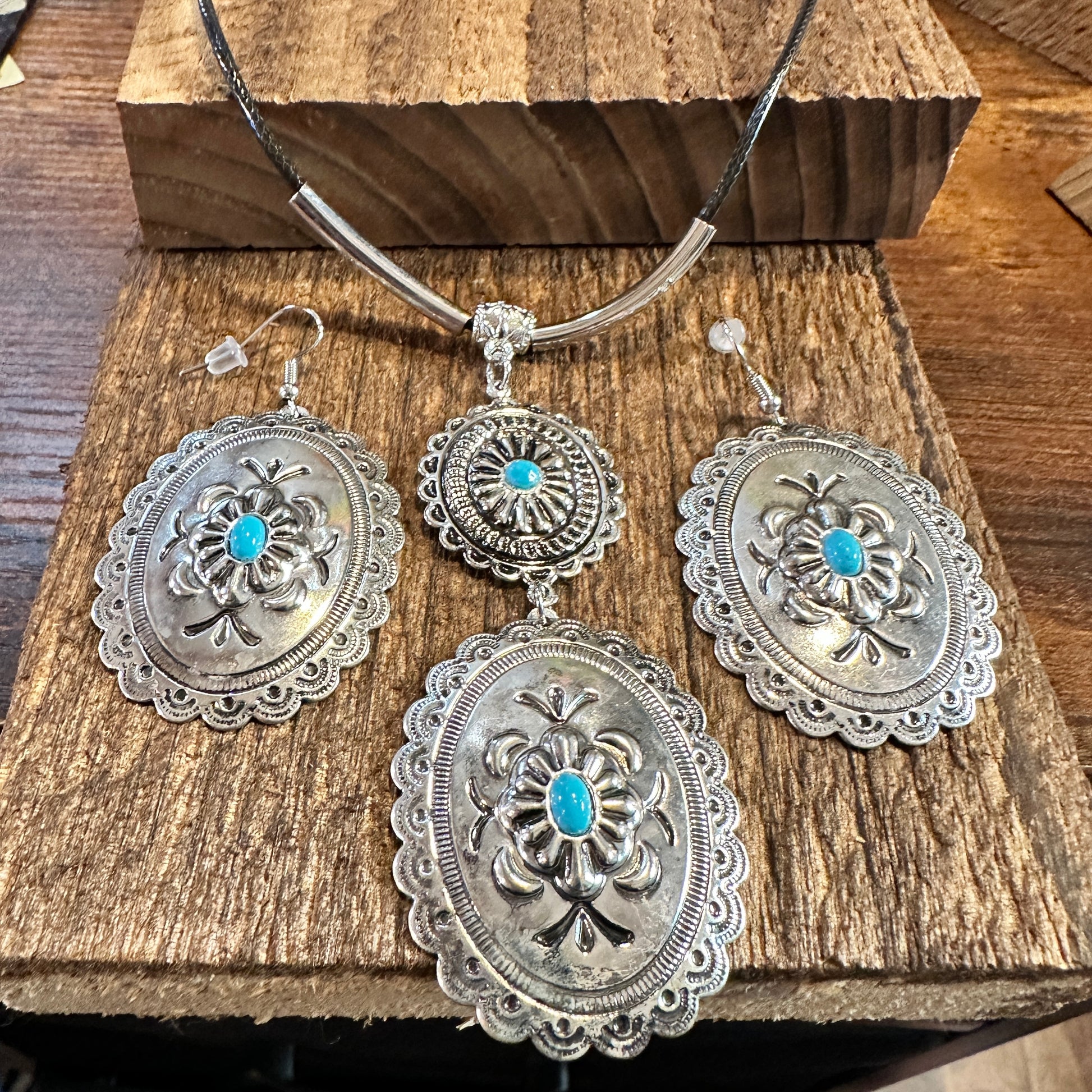 Turquoise Stone Bohemian Concho Jewelry Set with Fast Shipping and Gift Box - Silver Elegant