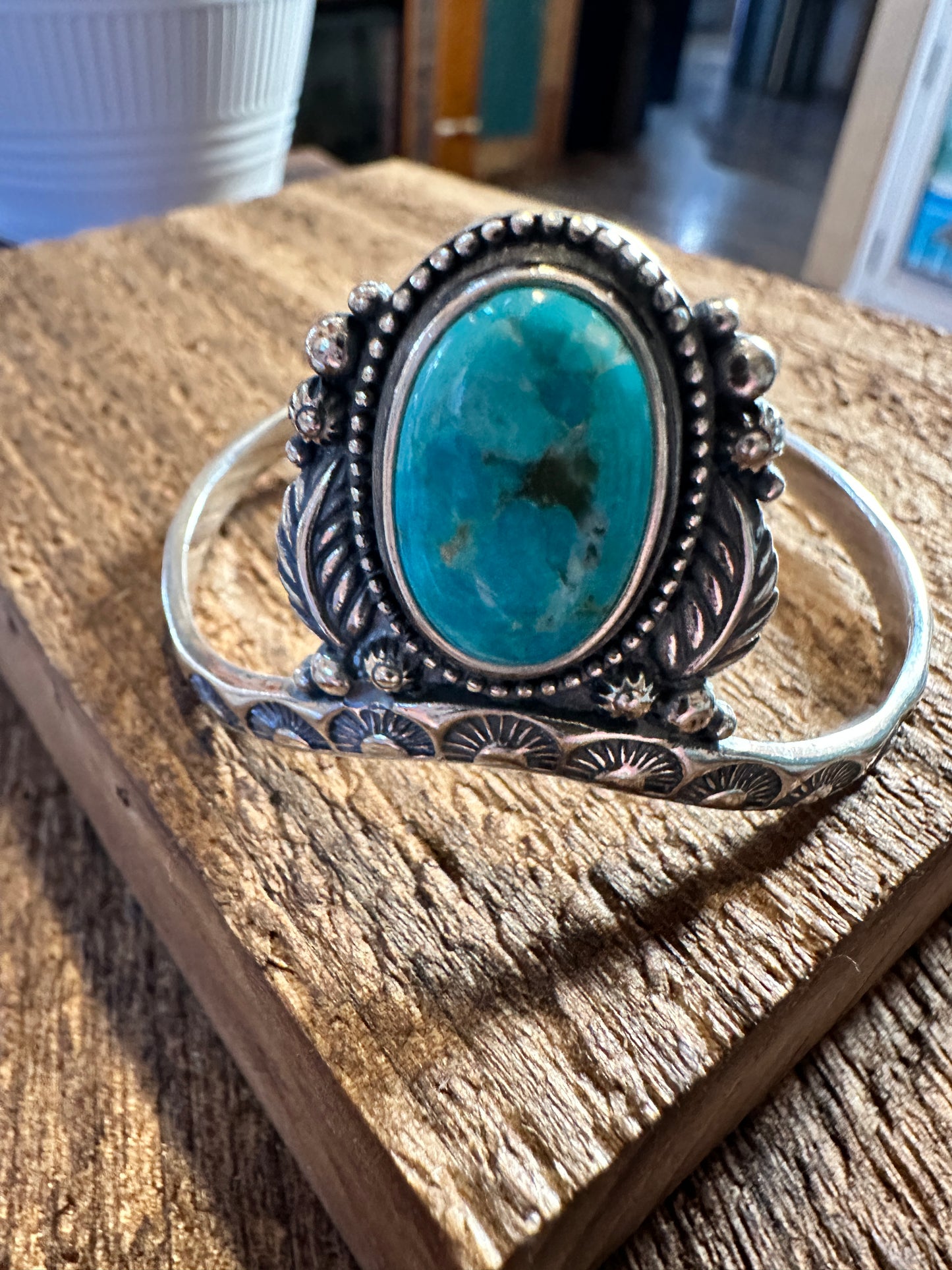 Exquisite Handcrafted Cuff Bracelet with Authentic Arizona Turquoise - Silver Elegant