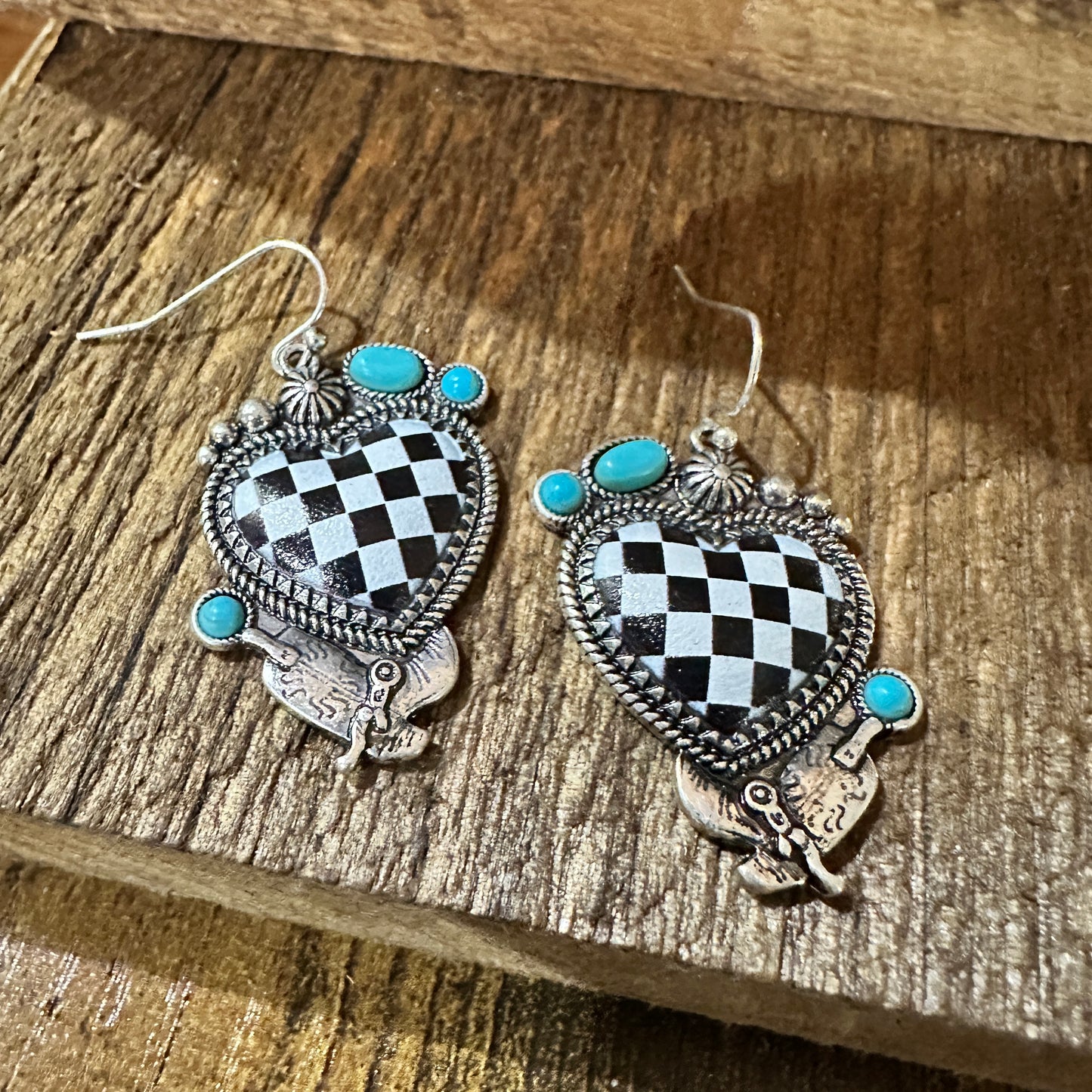 Boho Chic Turquoise Stone Rustic Charm Checkered Heart Dangle Earrings: Black, Gift Box