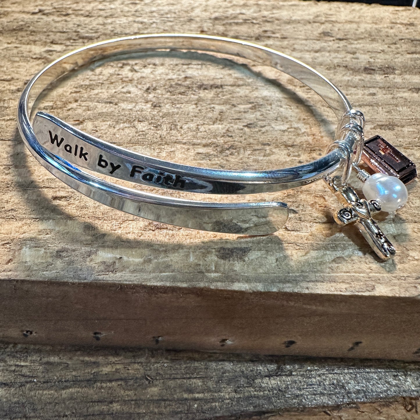 Boho Chic Religion Faithful Journey Bangle Charms Bracelet, Adjustable, Gift Box