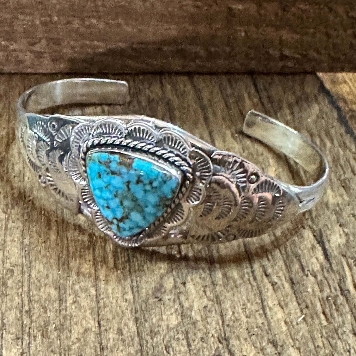Handmade Sterling Silver Kingman Turquoise Cuff Bracelet Signed Gift Box