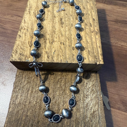 Western Style Navajo Pearl Stone Coquette Bow Necklace in Black and Brushed Silver