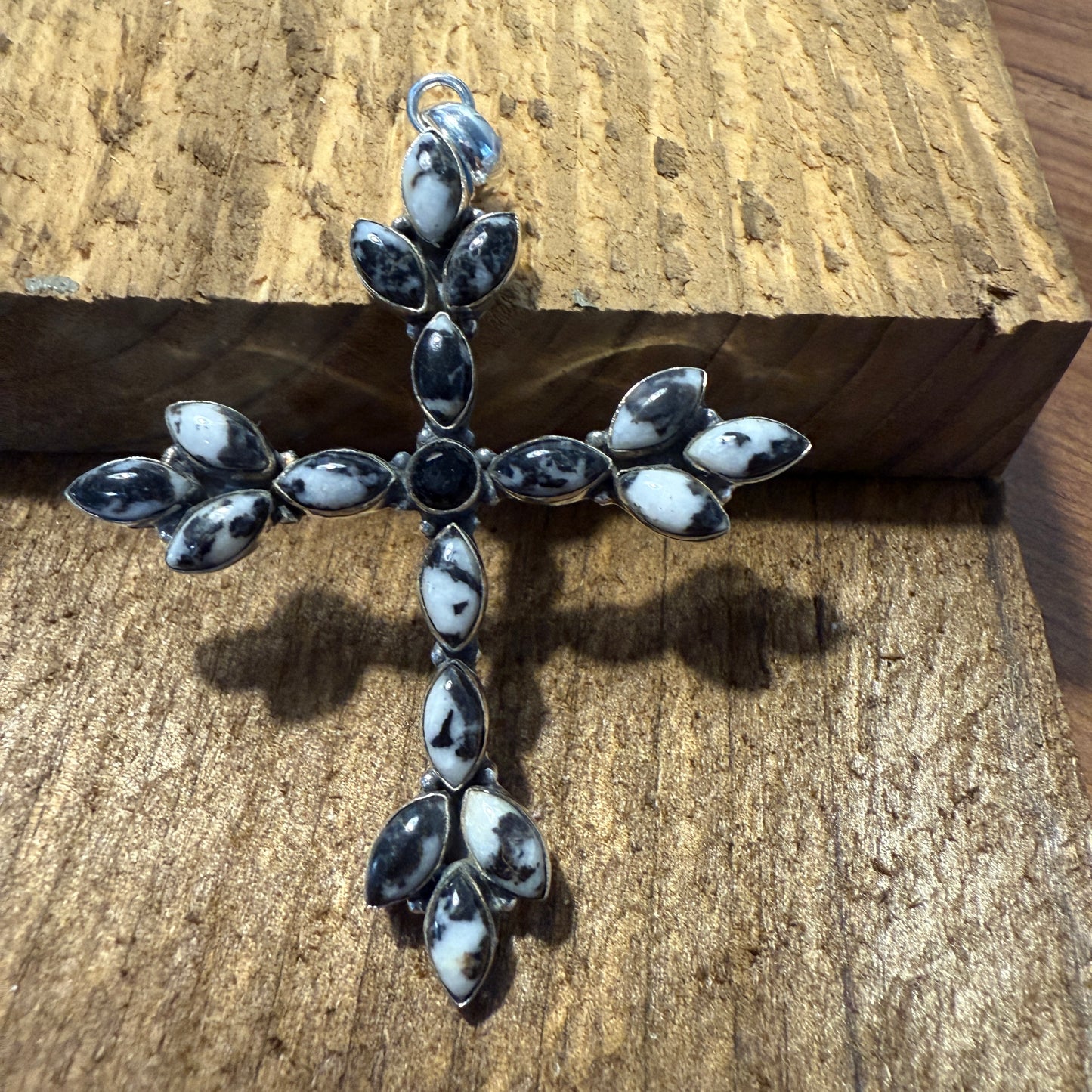 White Buffalo Dahlia Turquoise Navajo Gemstone Pendant