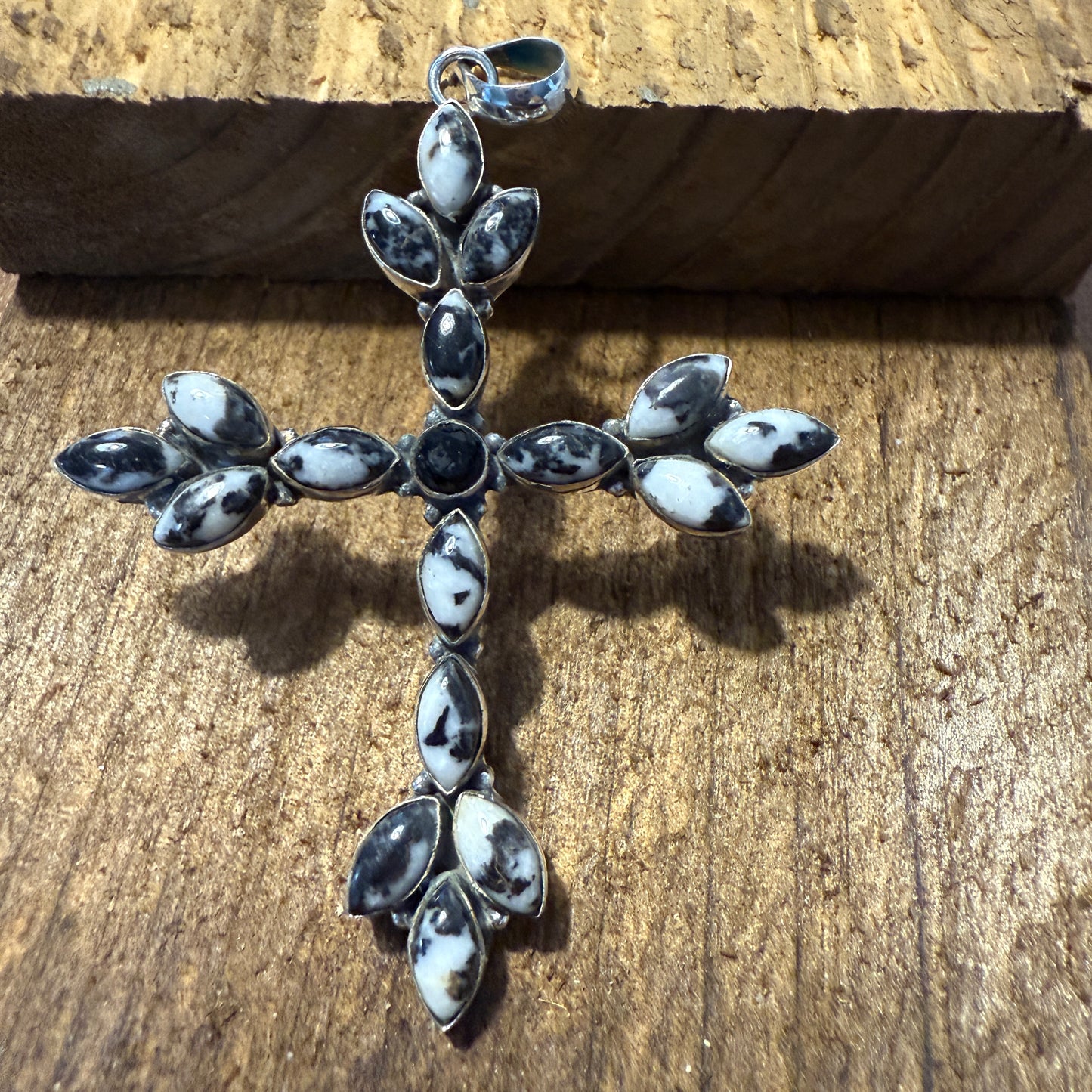 White Buffalo Dahlia Turquoise Navajo Gemstone Pendant