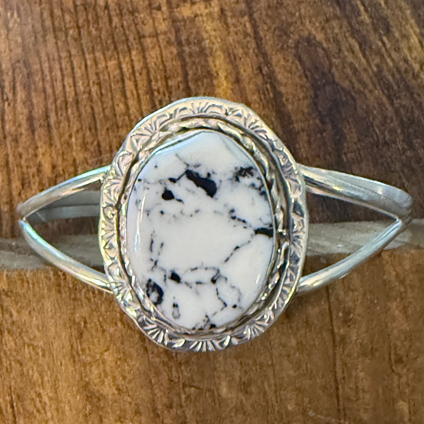 Native American Navajo White Buffalo Turquoise Cluster Bracelet Cuff Wow Zuni (SMALL)