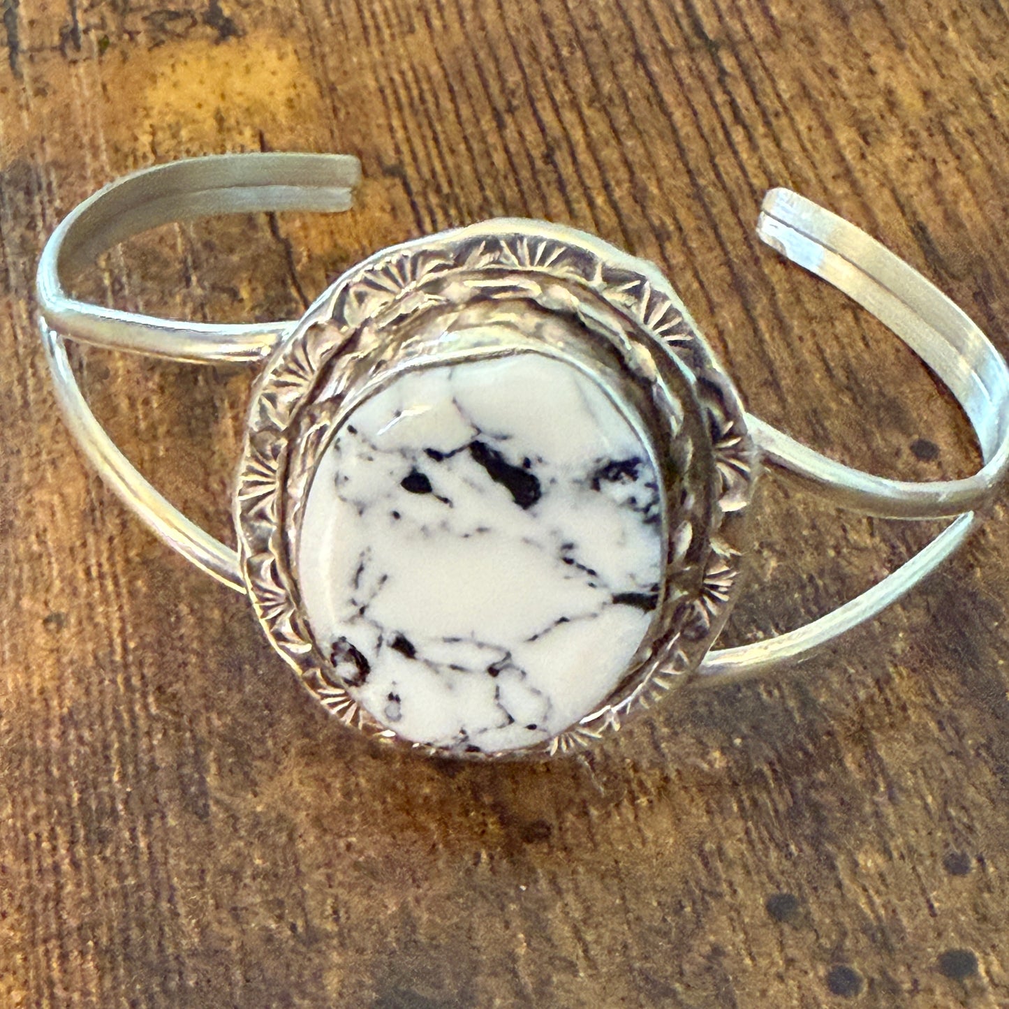 Native American Navajo White Buffalo Turquoise Cluster Bracelet Cuff Wow Zuni (SMALL)