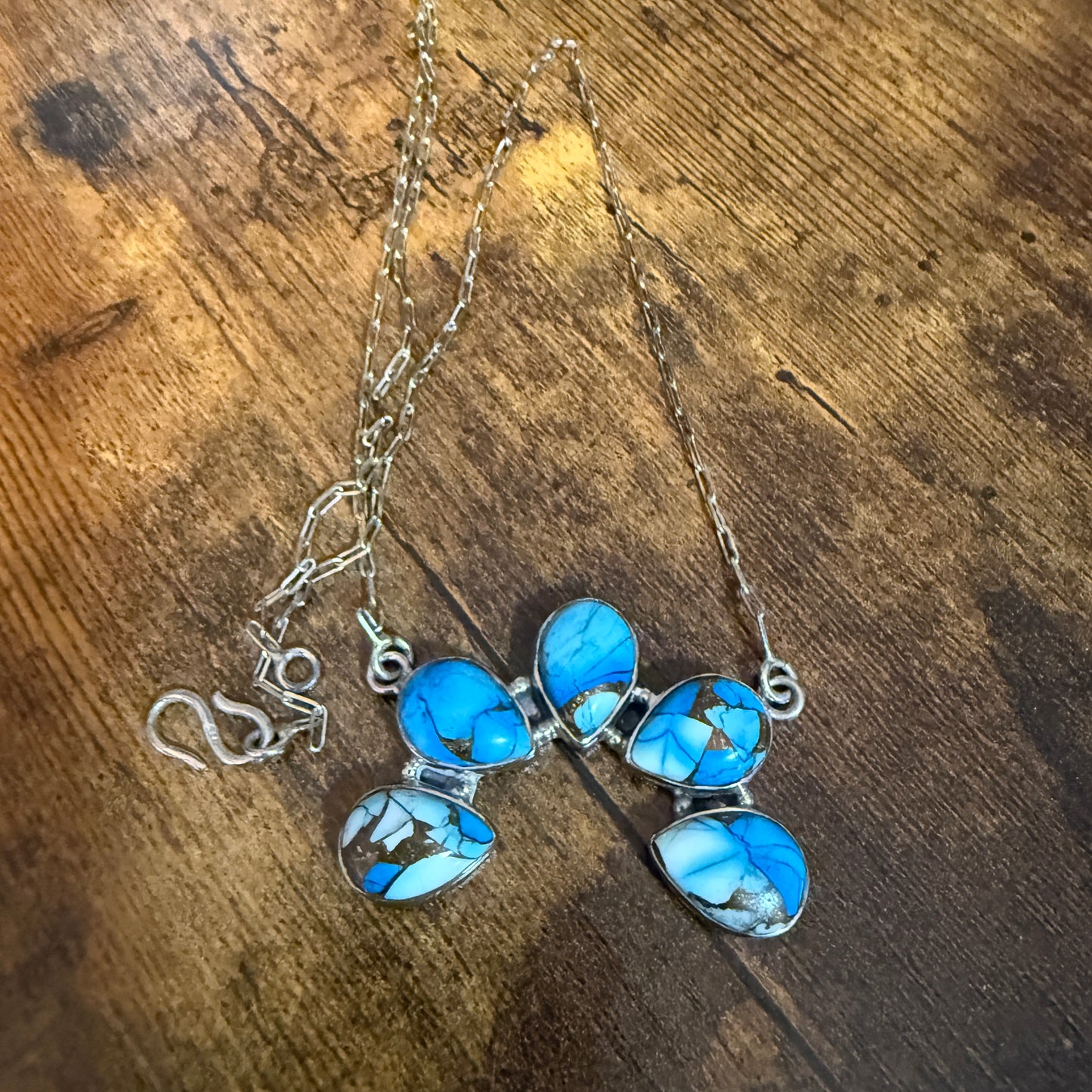 Blue Ice Dahlia Turquoise Cluster Necklace Southwest Navajo Style 18 Inch Chain