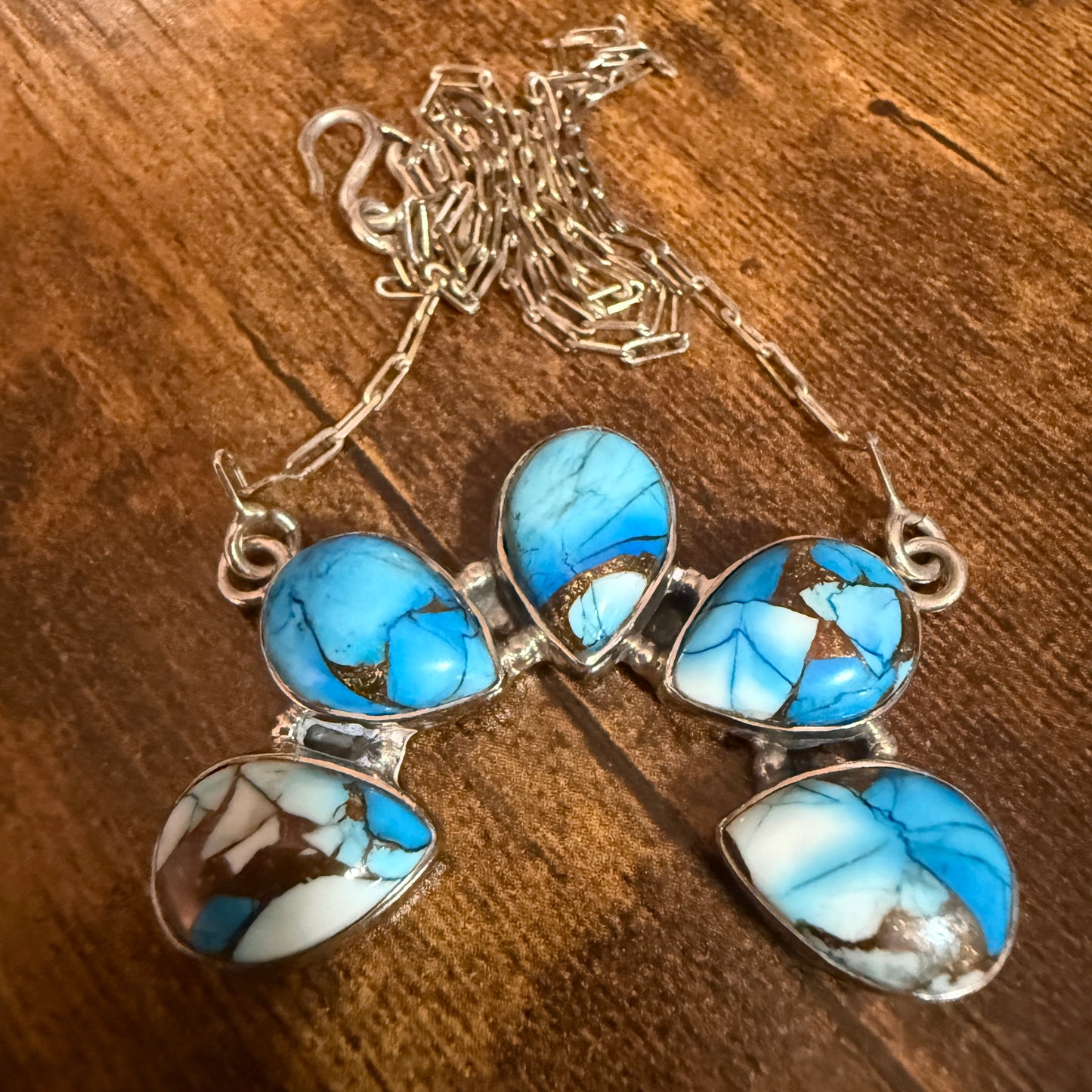 Blue Ice Dahlia Turquoise Cluster Necklace Southwest Navajo Style 18 Inch Chain