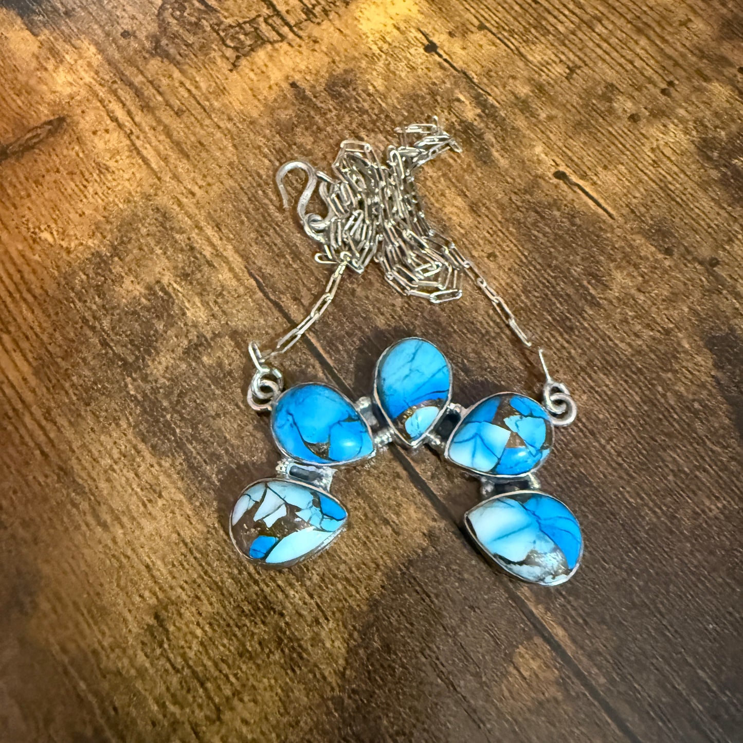 Blue Ice Dahlia Turquoise Cluster Necklace Southwest Navajo Style 18 Inch Chain