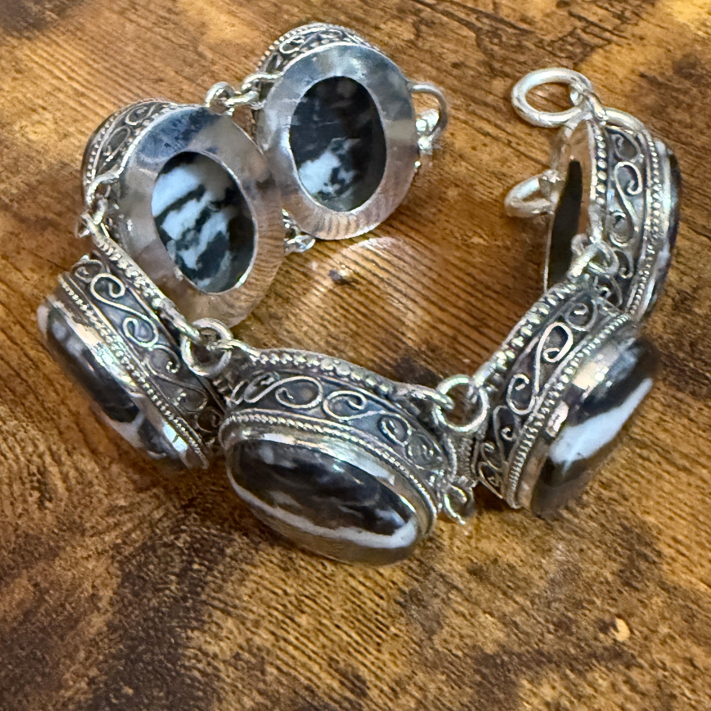 White Buffalo Turquoise Dalhia Gemstone Link Bracelet Sterling Silver