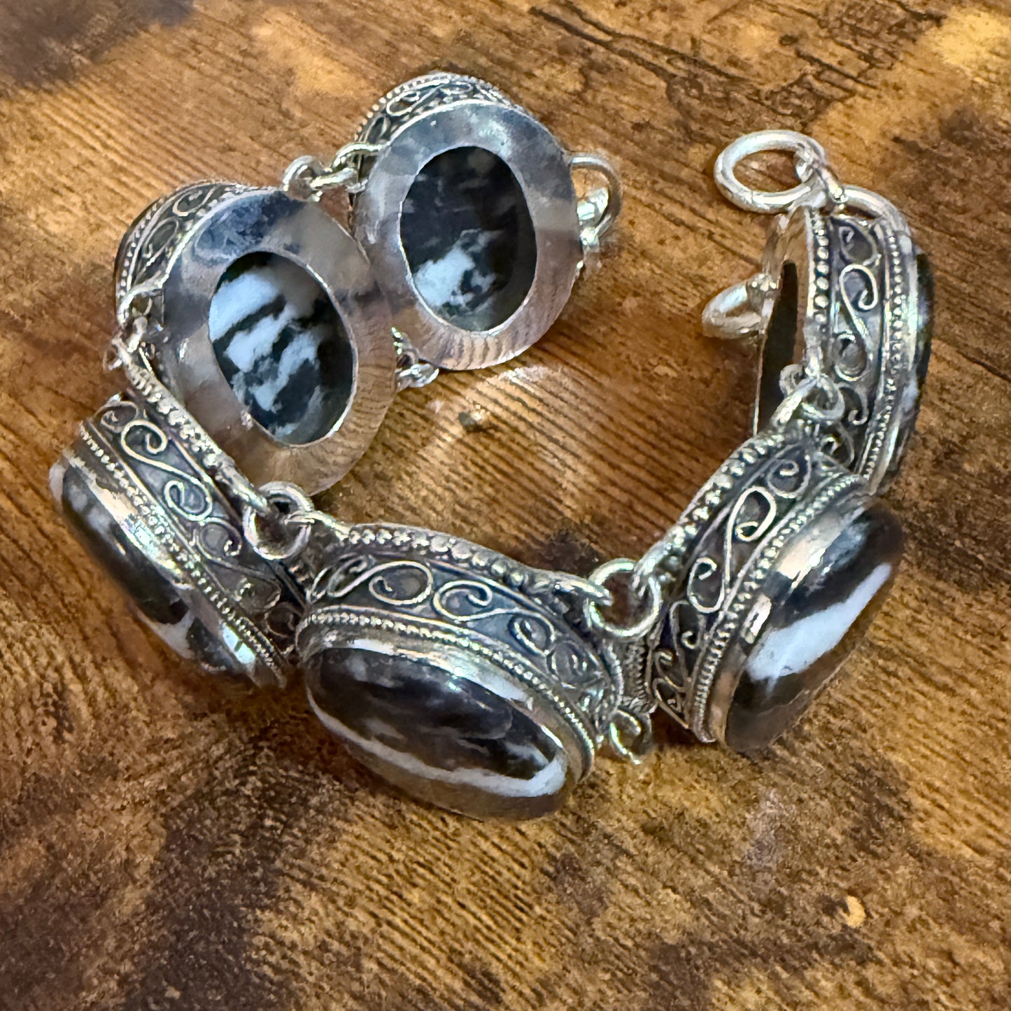 White Buffalo Turquoise Dalhia Gemstone Link Bracelet Sterling Silver