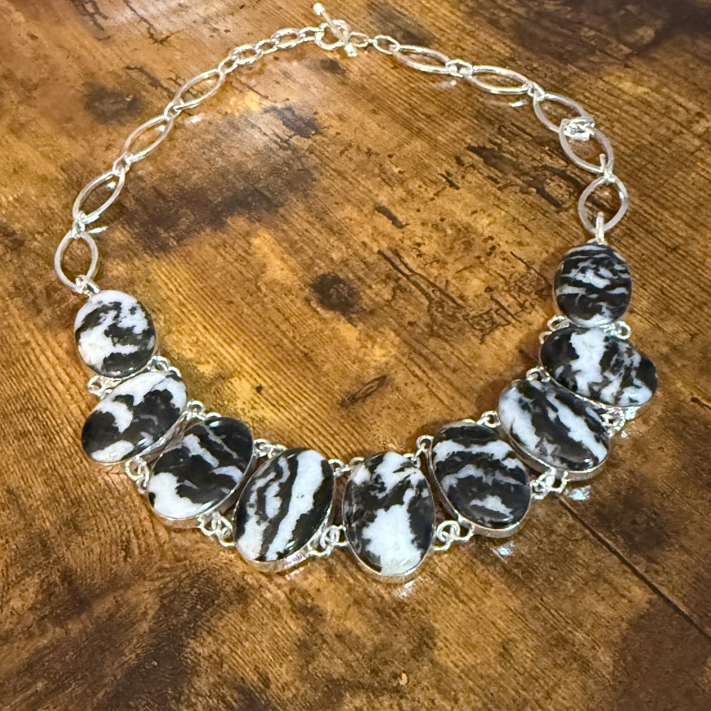 White Buffalo Dalhia Turquoise Stone Necklace With 925 Sterling Silver Link