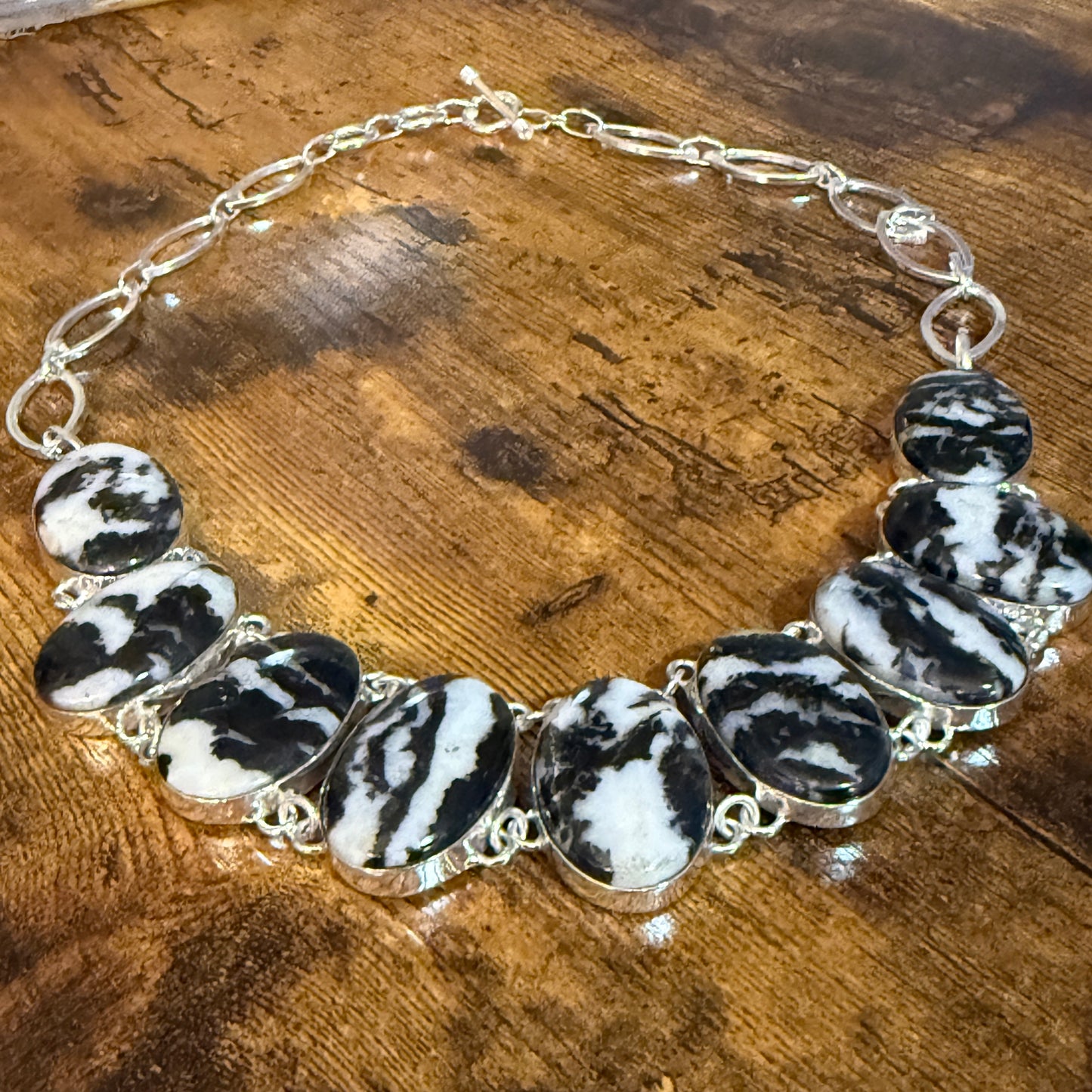 White Buffalo Dalhia Turquoise Stone Necklace With 925 Sterling Silver Link