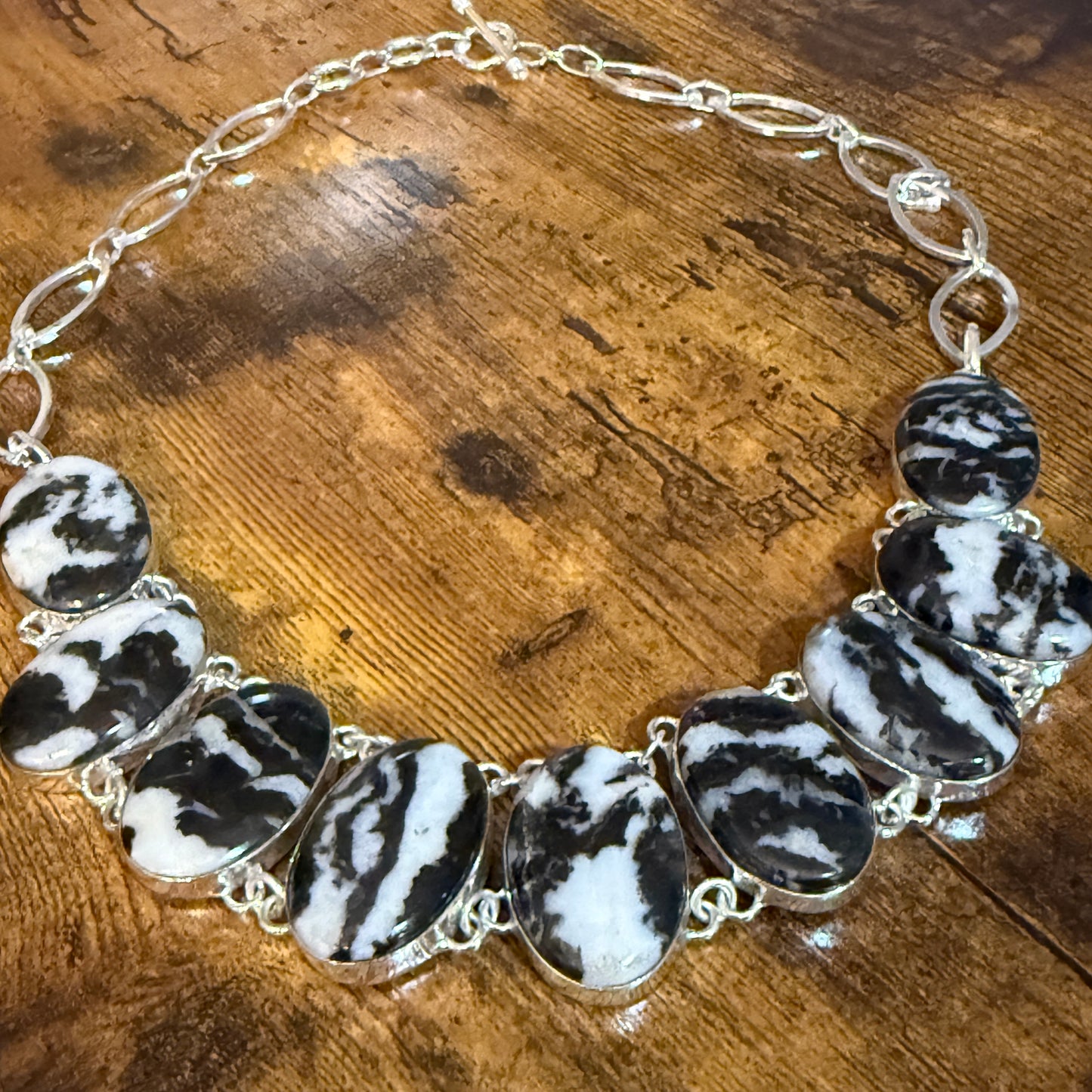 White Buffalo Dalhia Turquoise Stone Necklace With 925 Sterling Silver Link