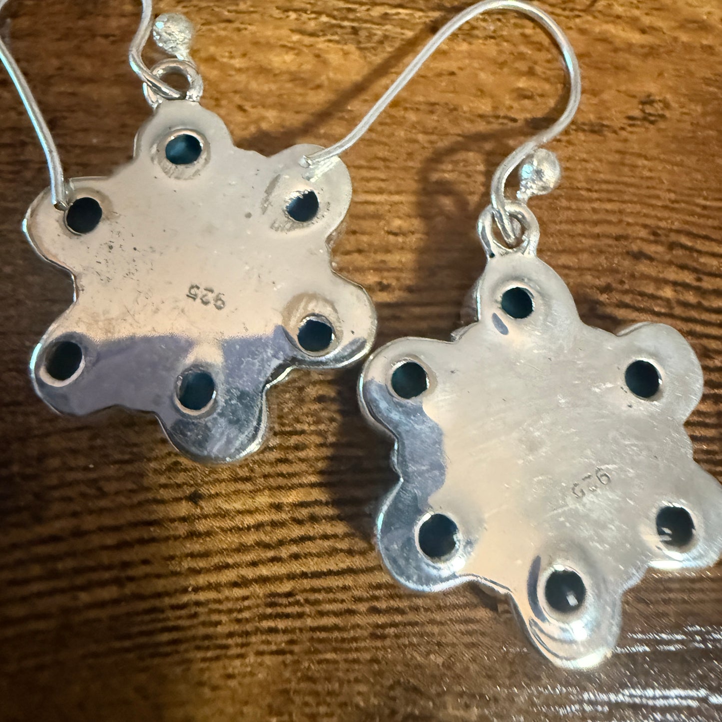 Sleeping Beauty Turquoise Dahlia Cluster Wire Earrings In 925 Sterling Silver