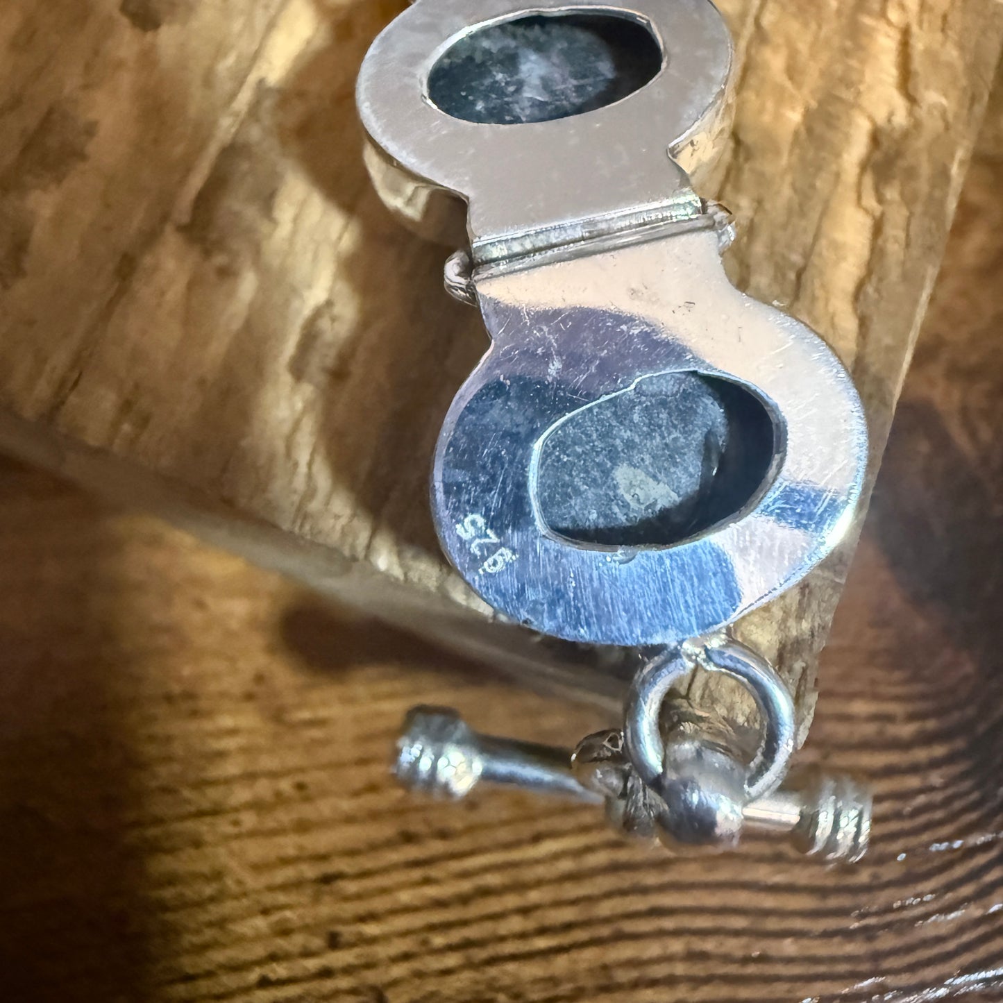 White Buffalo Turquoise Dalhia Bezel 925 Sterling Silver Chain Link Bracelet