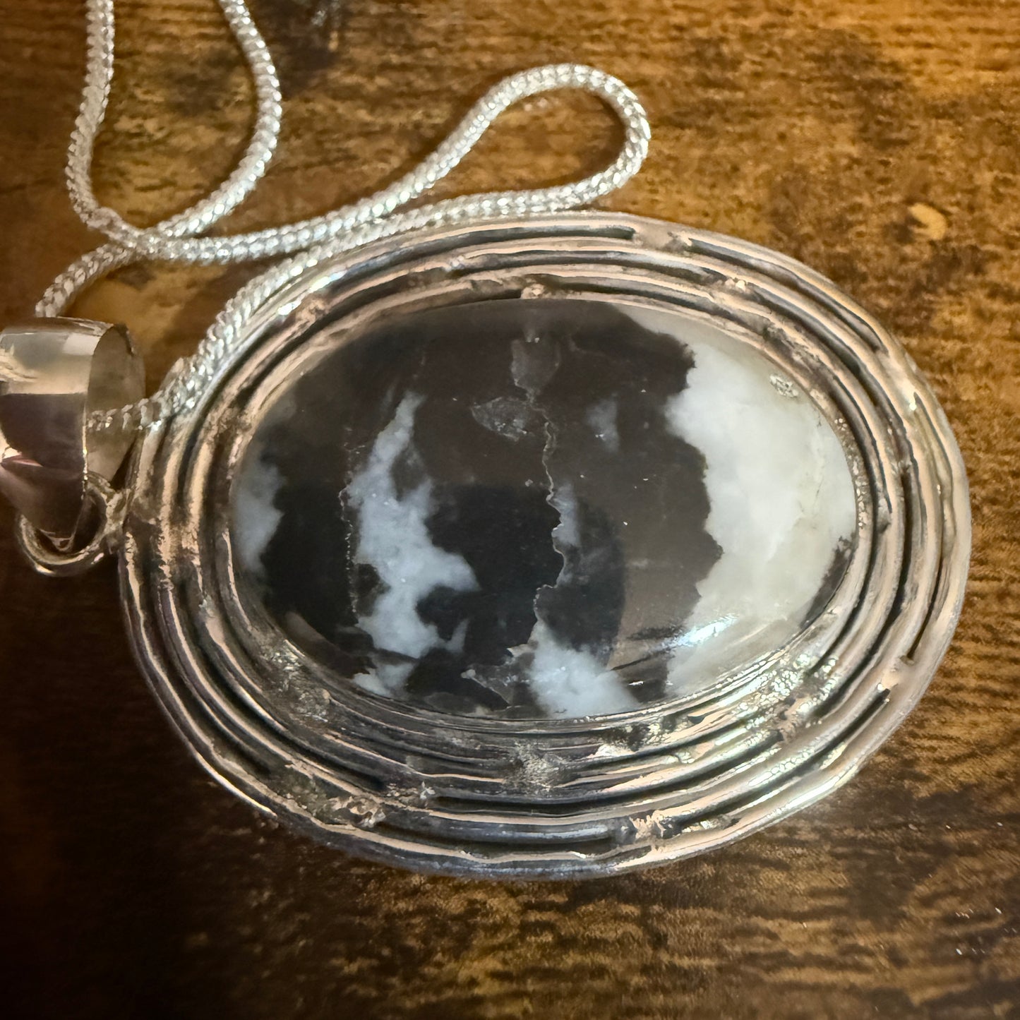 White Buffalo Turquoise Dahlia Pendant Necklace 925 Sterling Silver 18 Chain