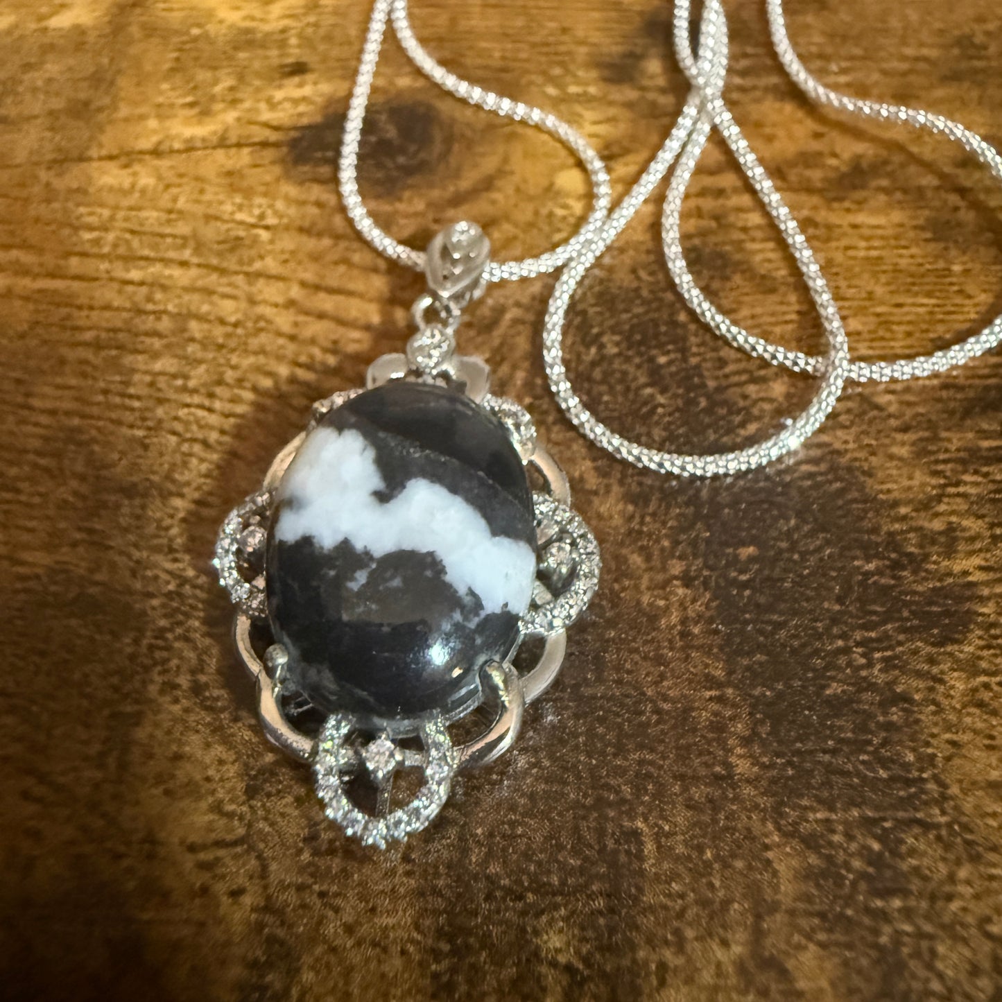 White Buffalo Turquoise Dahlia Pendant Necklace Sterling Silver 18 Inch Chain