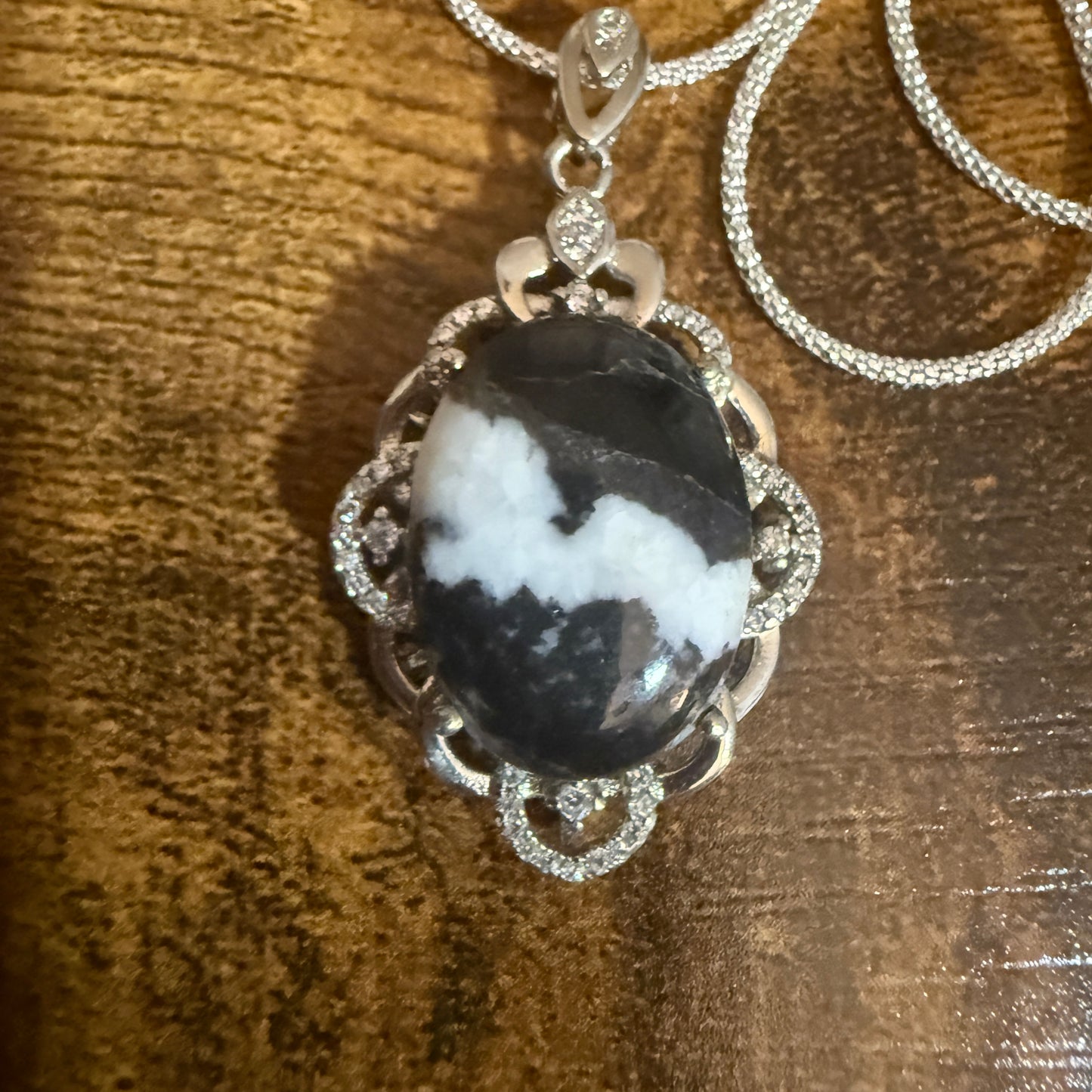 White Buffalo Turquoise Dahlia Pendant Necklace Sterling Silver 18 Inch Chain