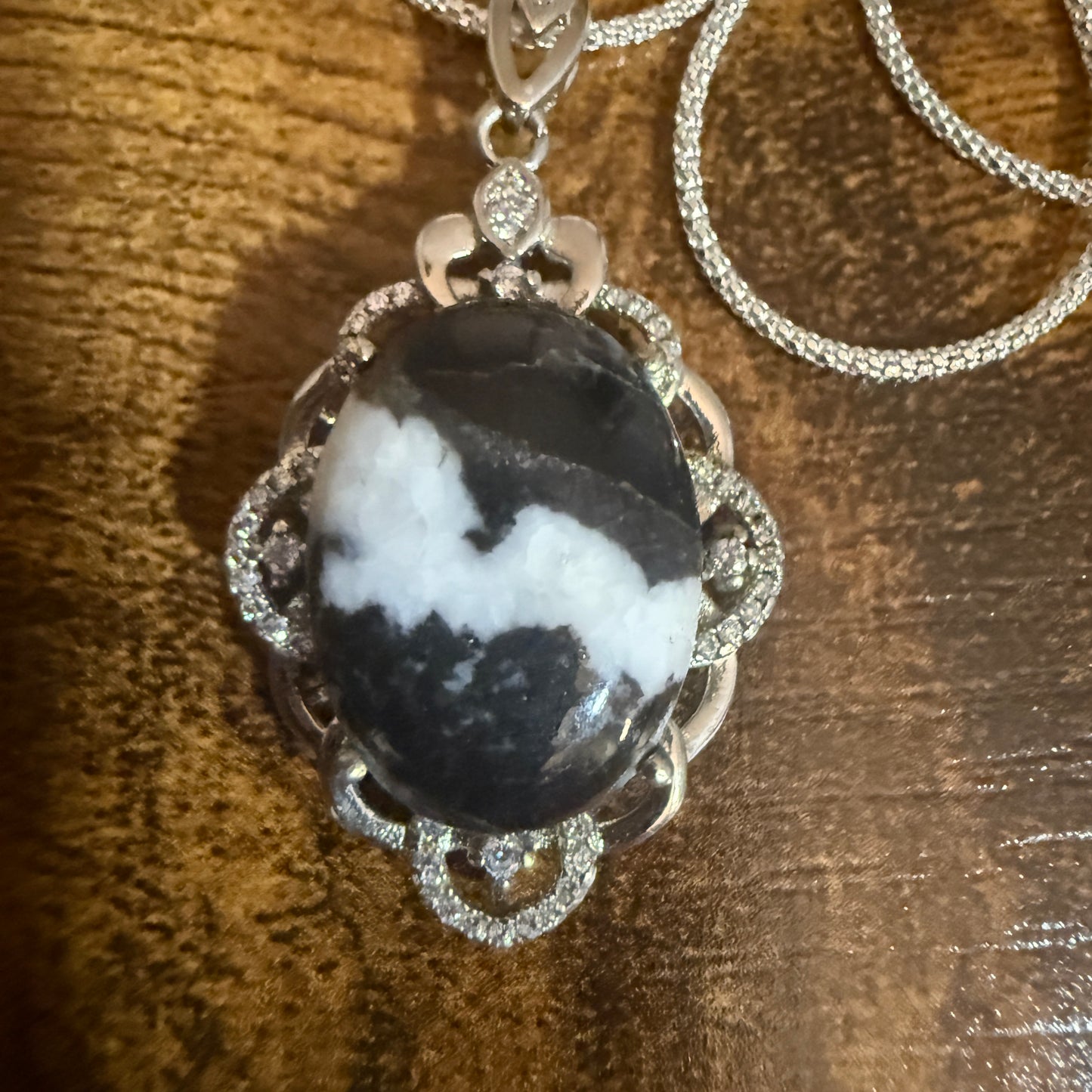 White Buffalo Turquoise Dahlia Pendant Necklace Sterling Silver 18 Inch Chain