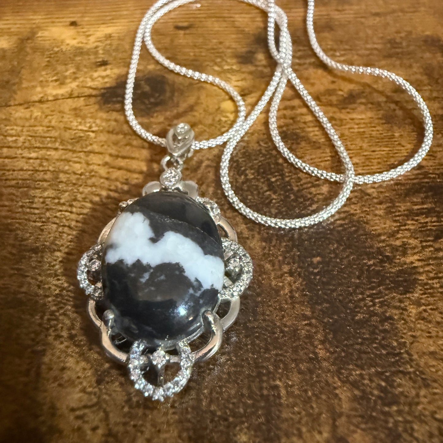 White Buffalo Turquoise Dahlia Pendant Necklace Sterling Silver 18 Inch Chain