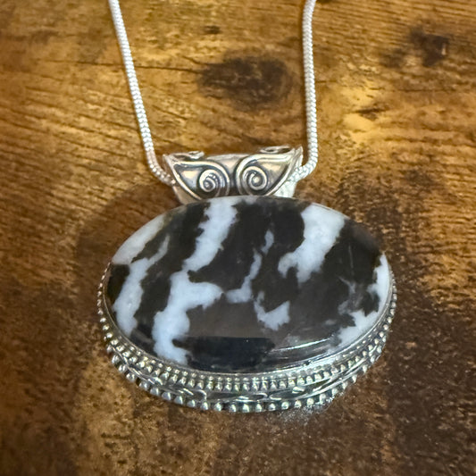 White Buffalo Turquoise Pendant Necklace In Sterling Silver 18 Inch Chain