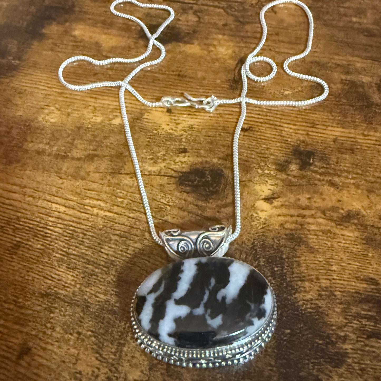 White Buffalo Turquoise Pendant Necklace In Sterling Silver 18 Inch Chain