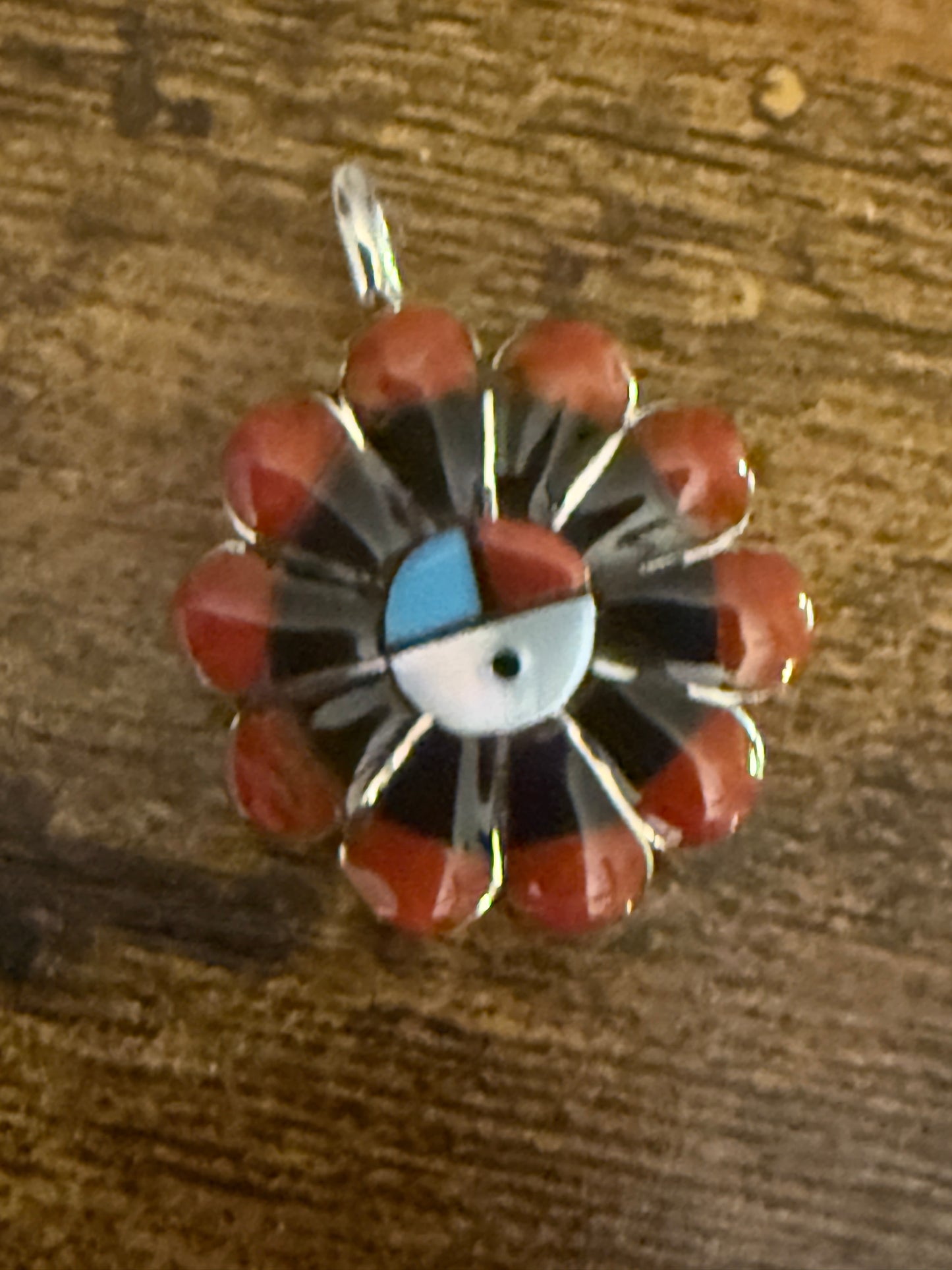 RV Zuni Native American Coral Inlay Sunface Pendant Sterling Silver