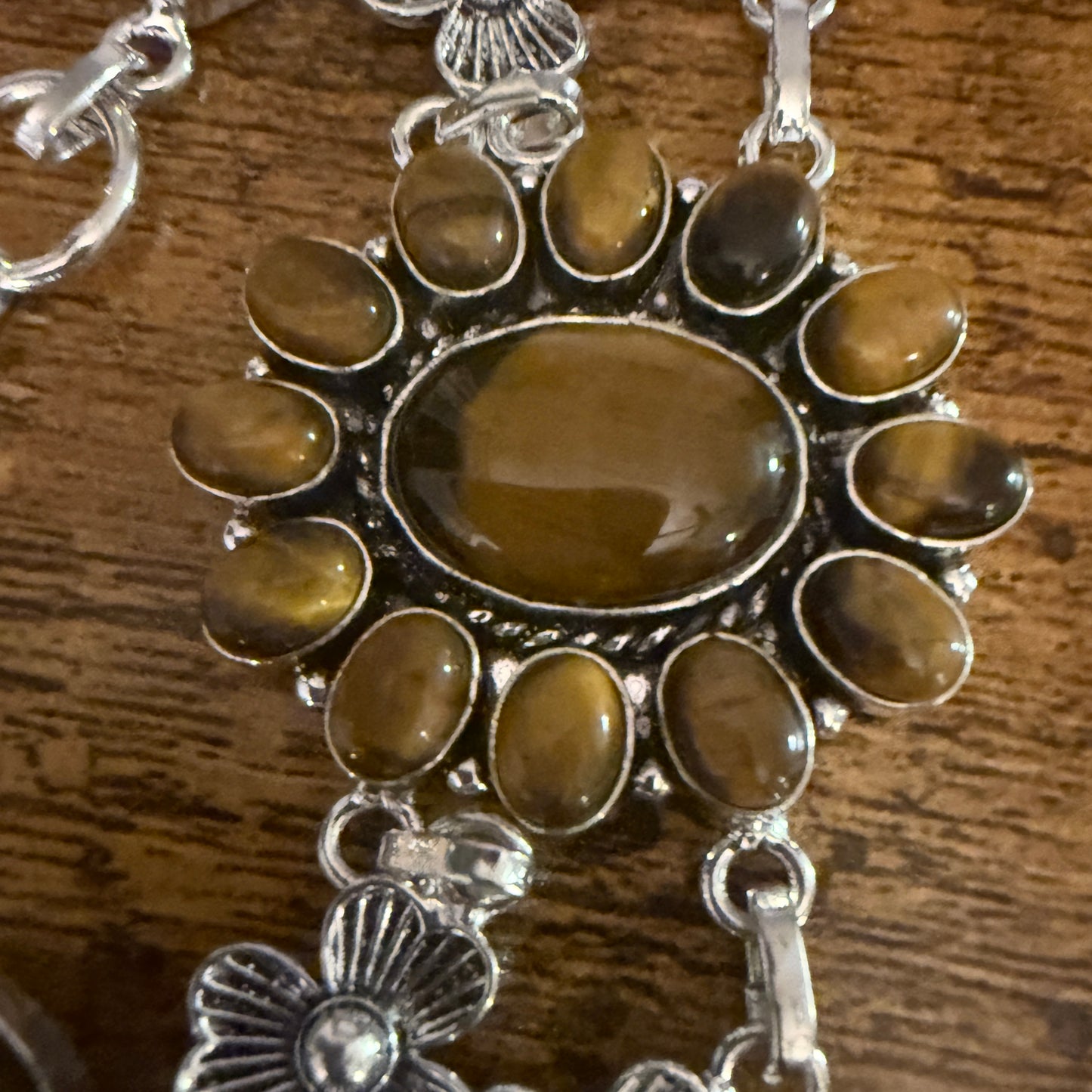 Natural Tiger's Eye Cluster Gemstone Floral Bracelet 925 Sterling Silver