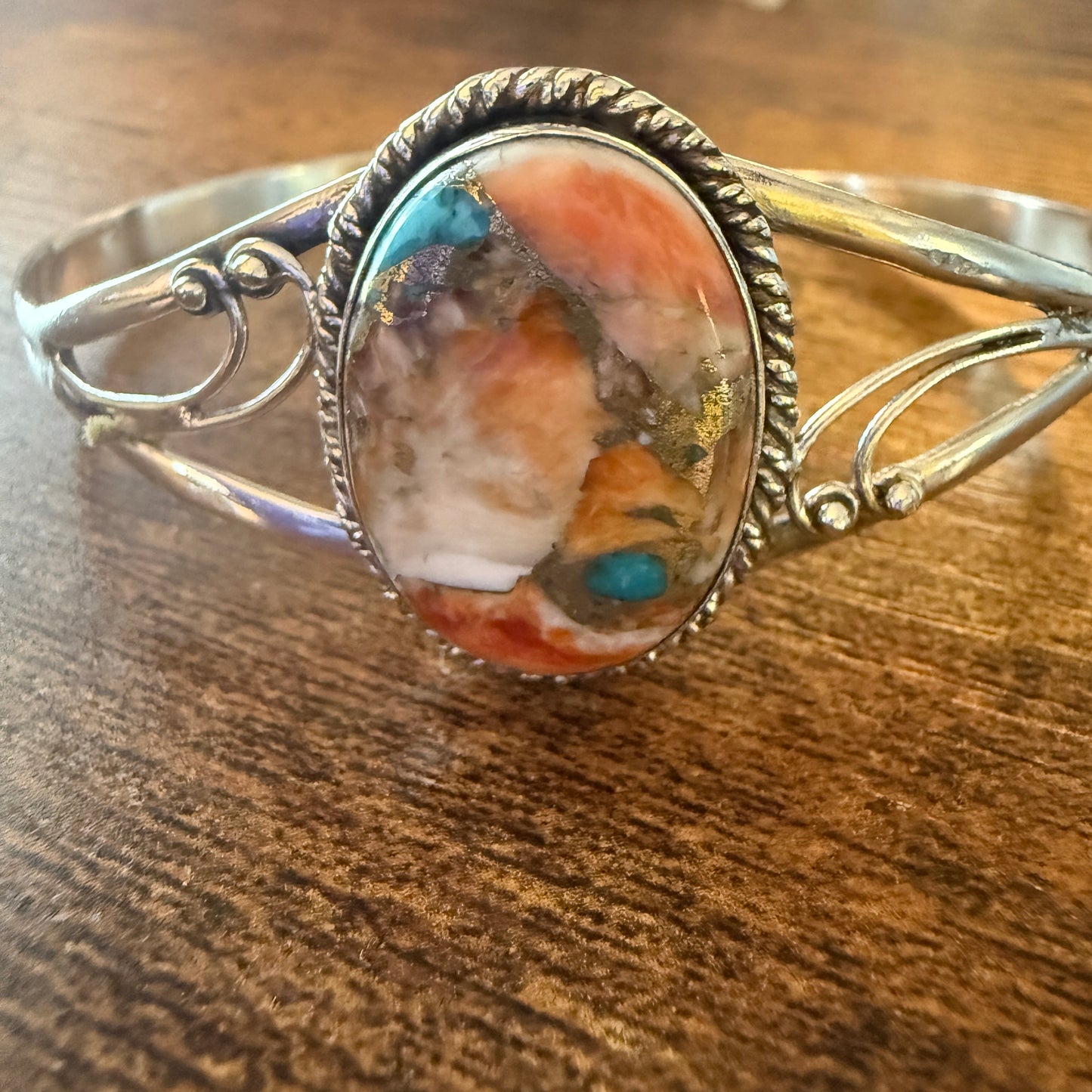 Sterling Silver Spiny Oyster Dahlia Bracelet Handcrafted