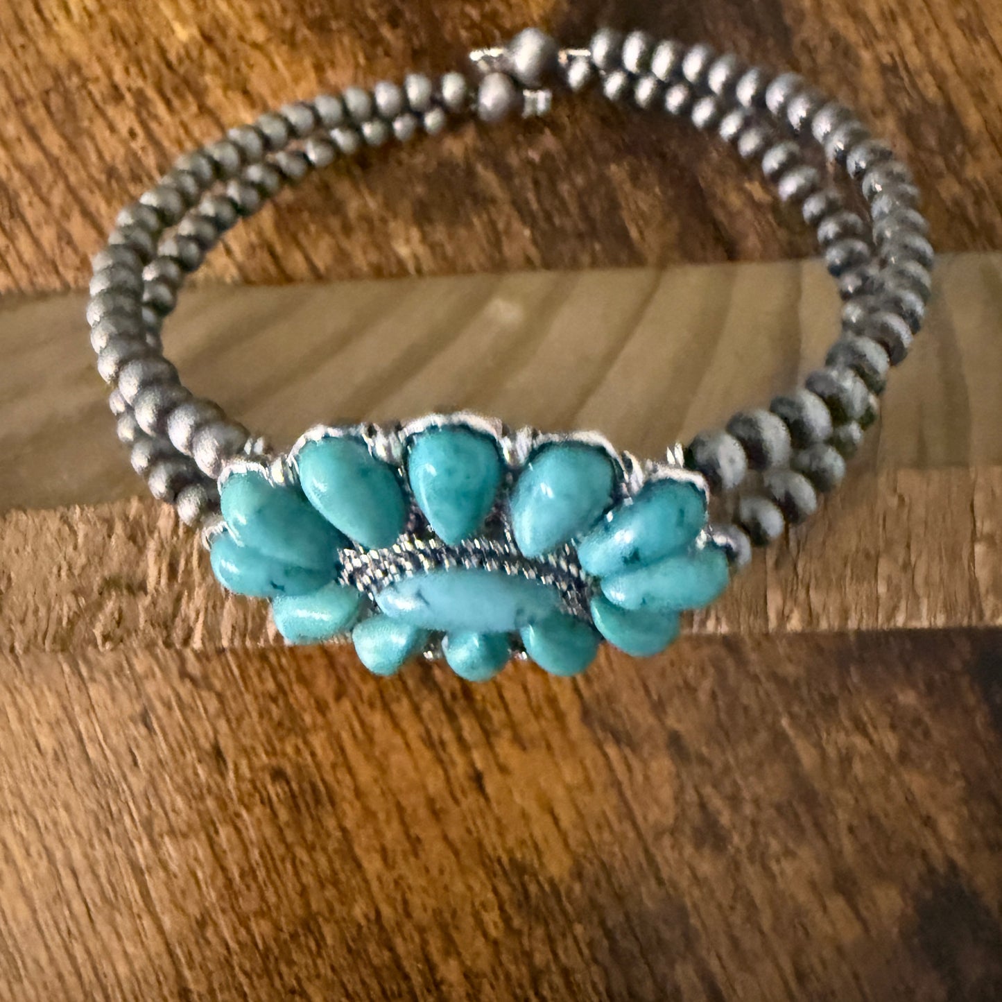 Handcrafted Cowgirl Faux Turquoise Stone Cluster Silver Pearl Bangle Bracelet