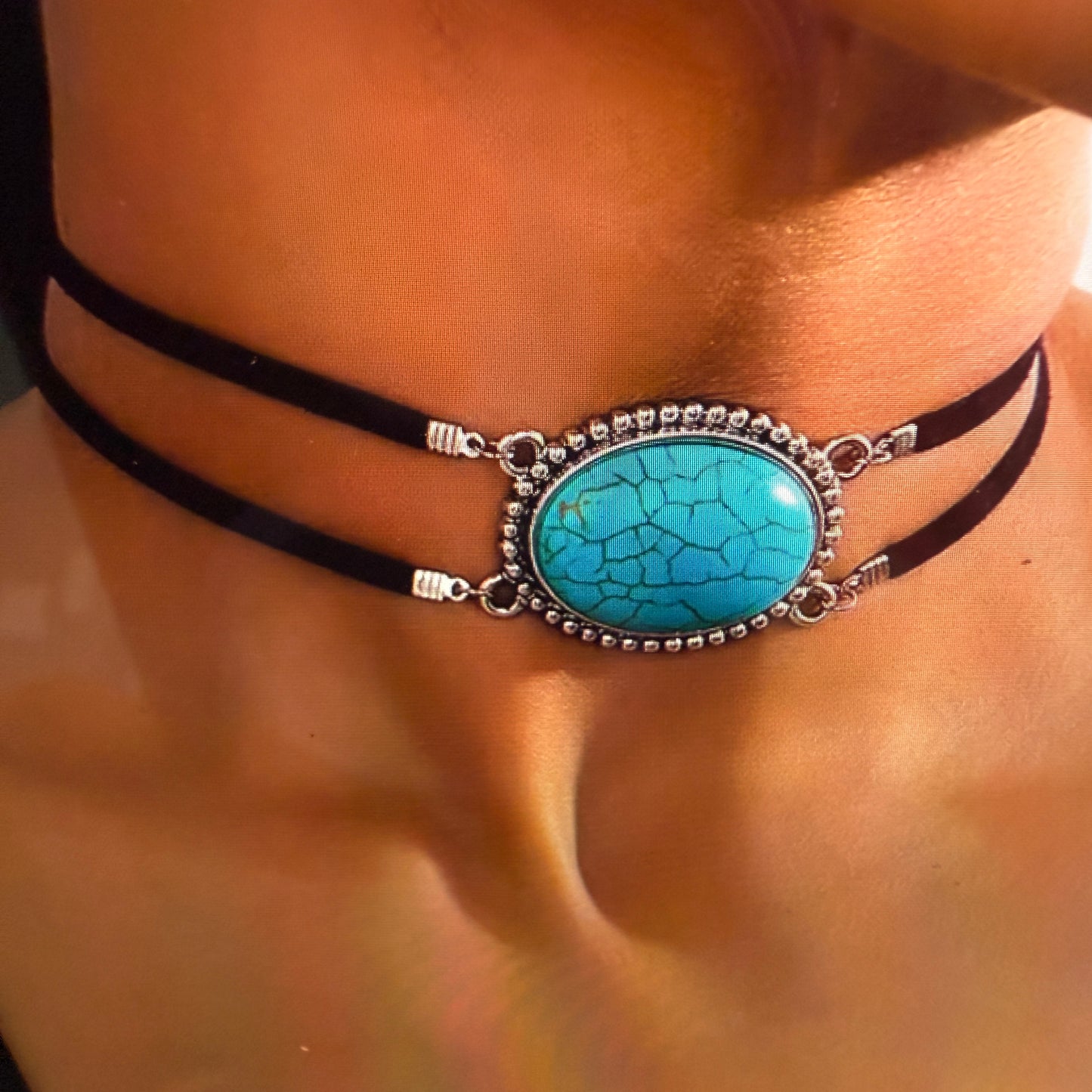 Western Cowgirl Turquoise Stone Choker Necklace With Adjustable Black Cord